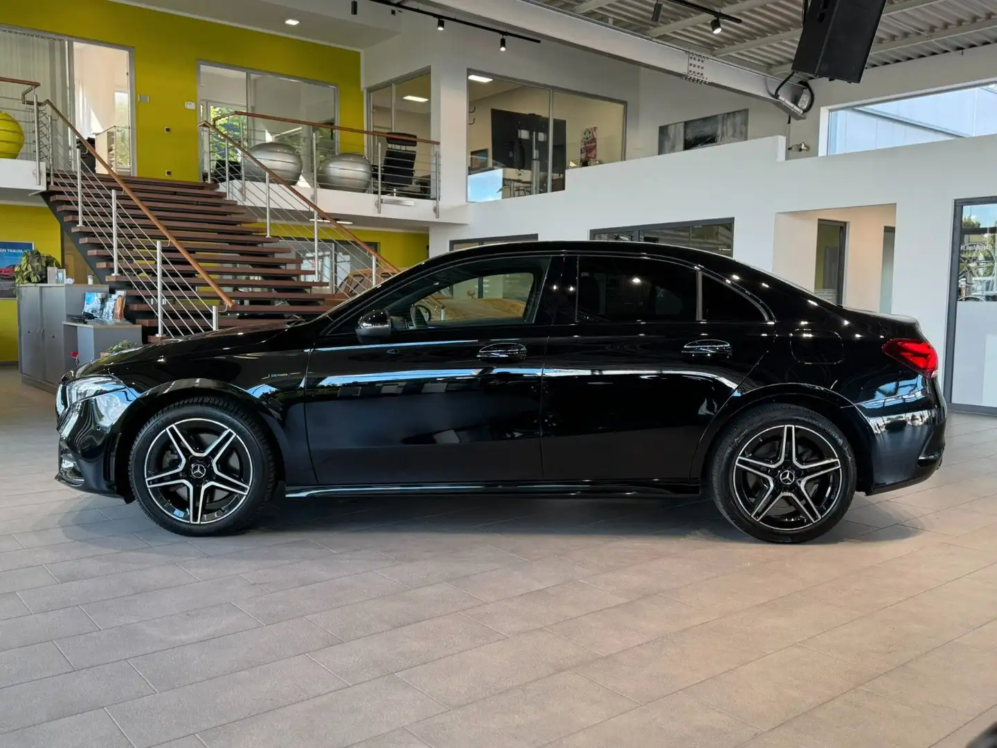 Mercedes-Benz A 250 e RFK*Ambiente*Plug-In*Business/Night Paket Noir - 2