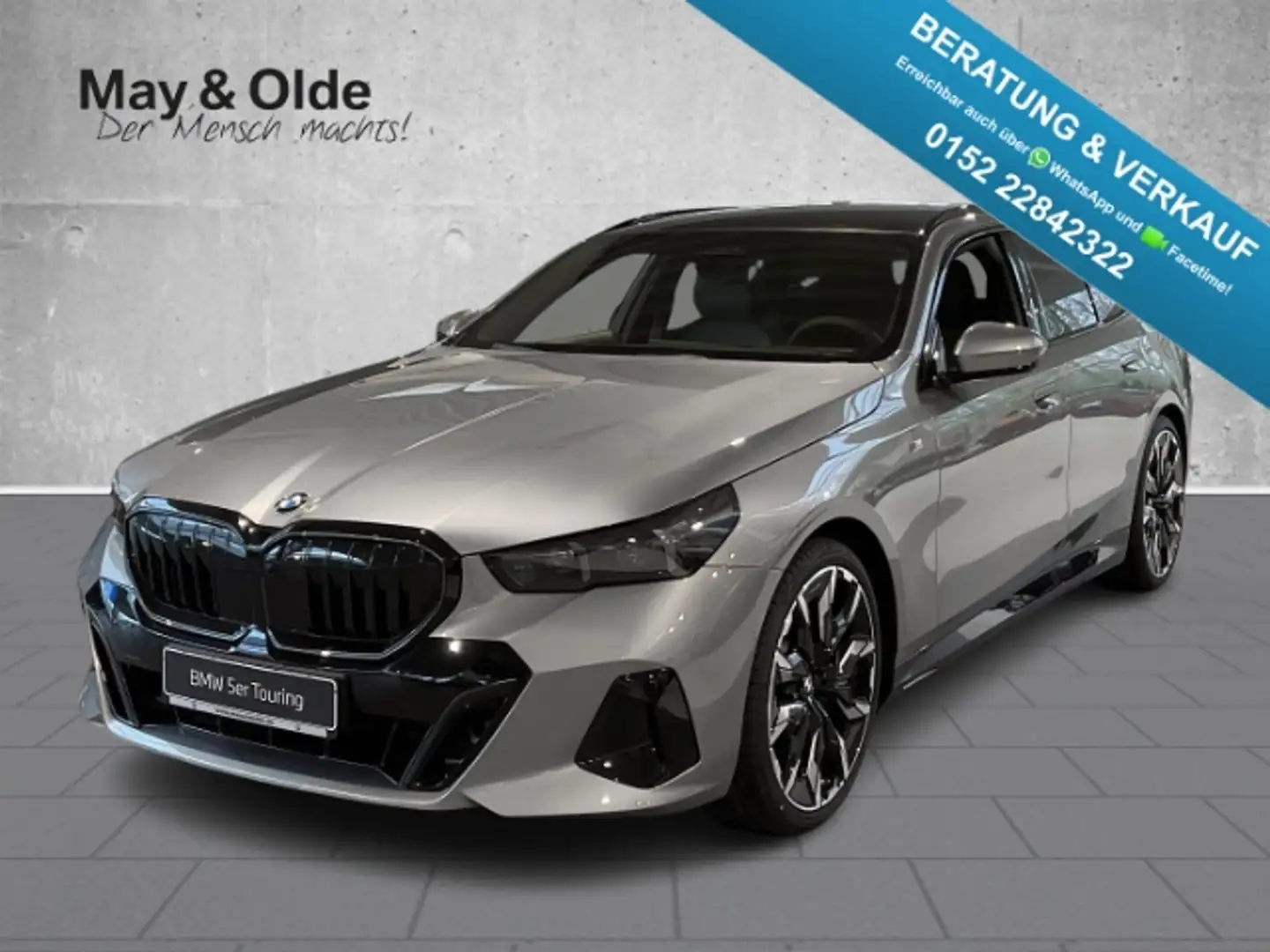 BMW 540 d xDrive Touring M-Sport HUD AHK Pano Standh. Driv Šedá - 1