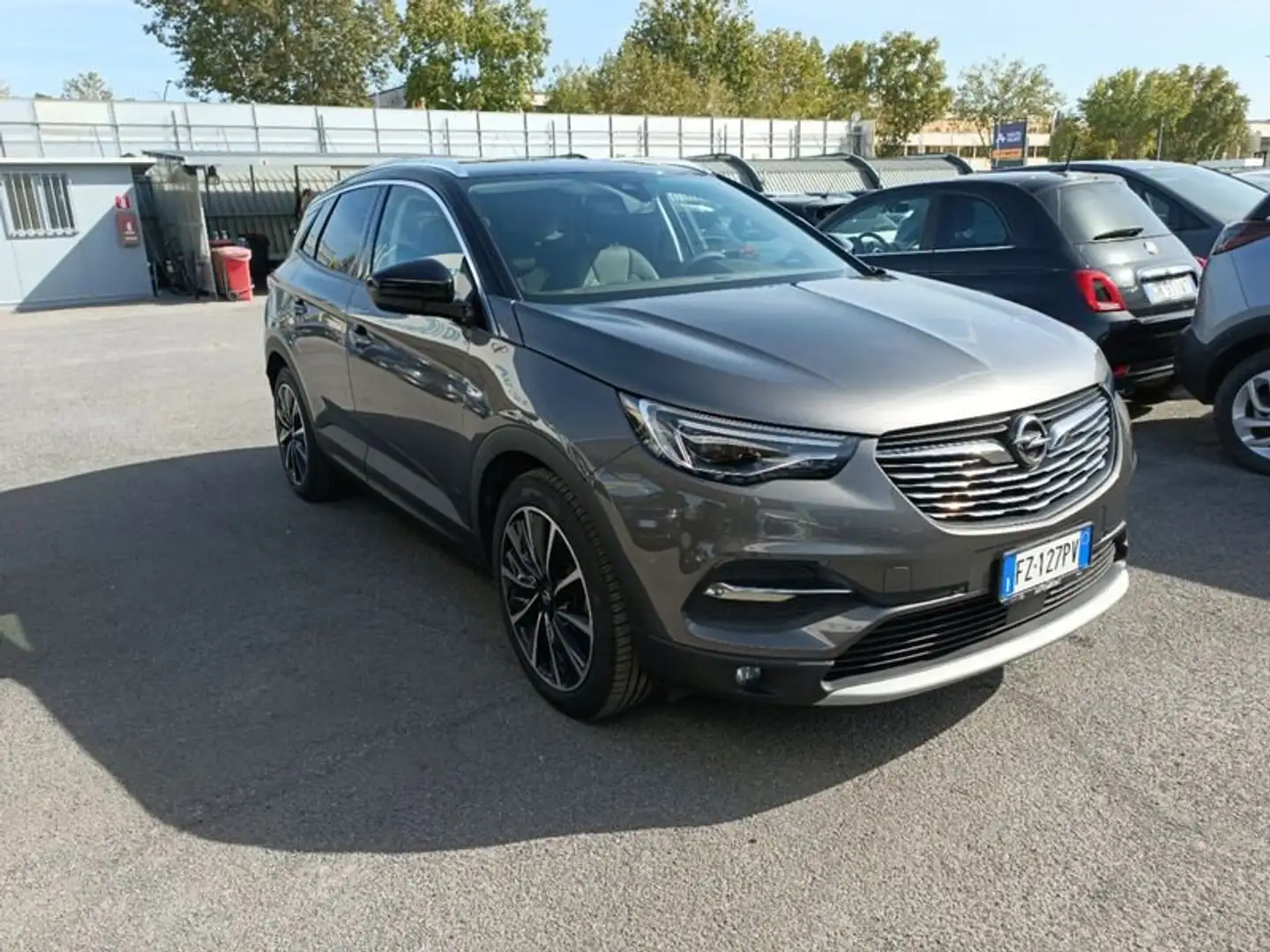 Opel Grandland 1.6 Hybrid4 Plug-in aut. AWD Grey - 1