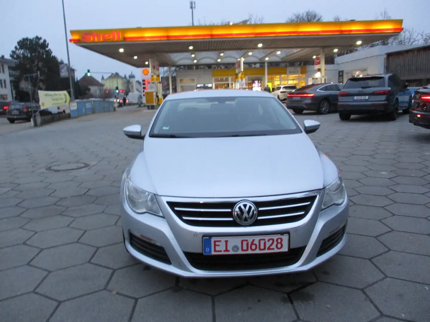 Volkswagen Passat CC Basis Silber - 2