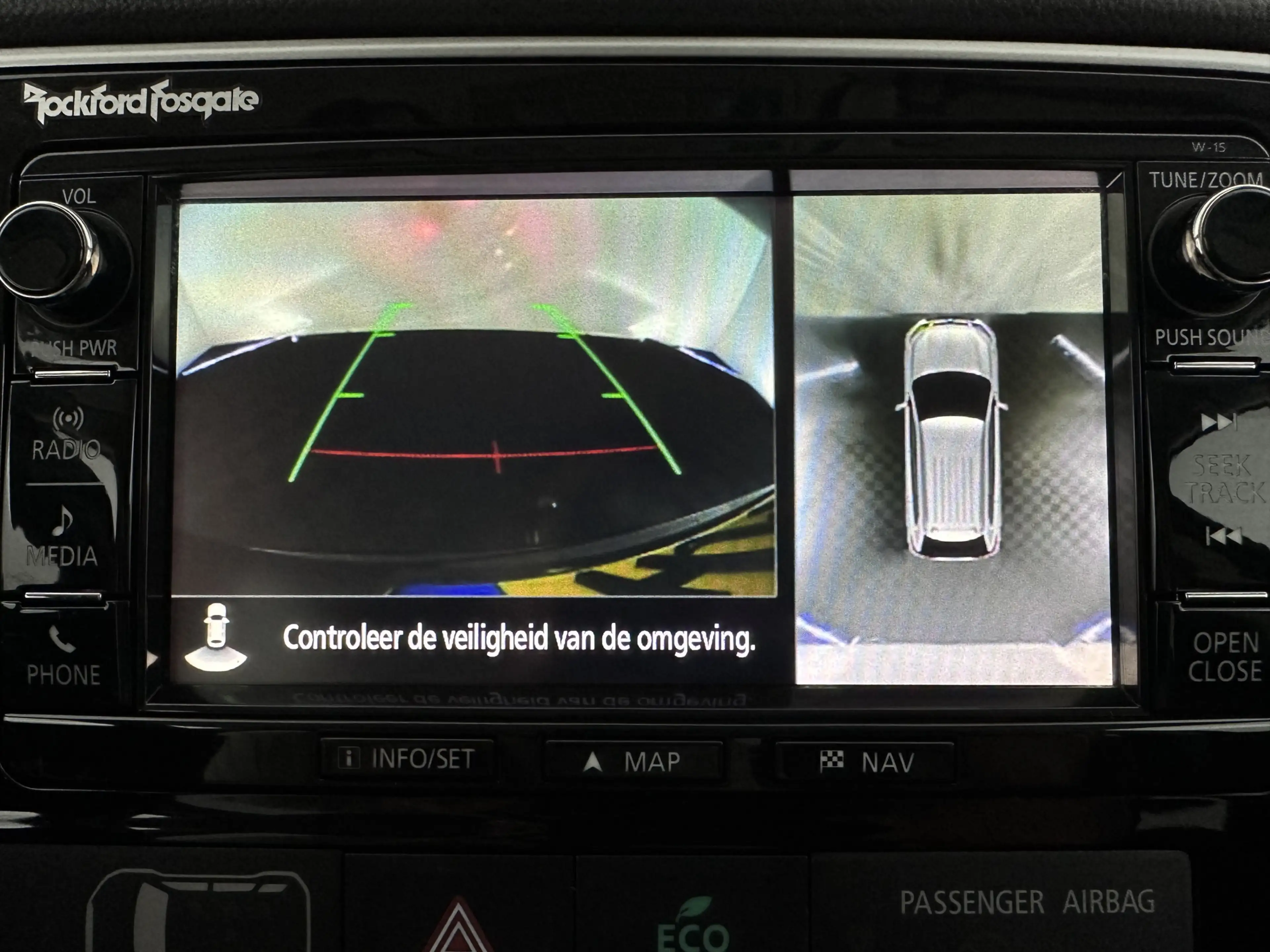 Mitsubishi Outlander 2.0 PHEV Instyle (Plug-In) (Facelift model-2016) A — photo 14