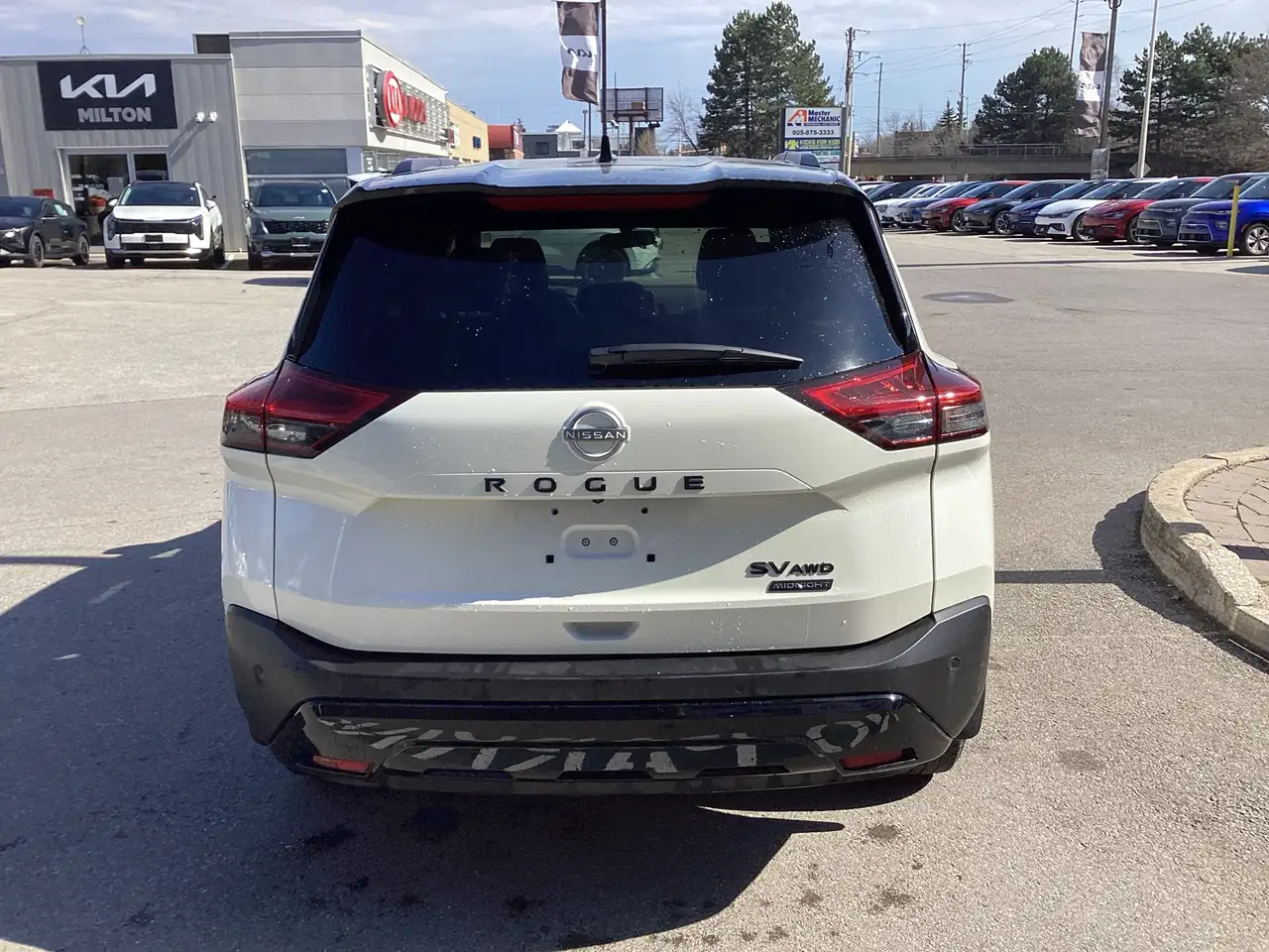 Nissan Rogue снимка Nissan Rogue