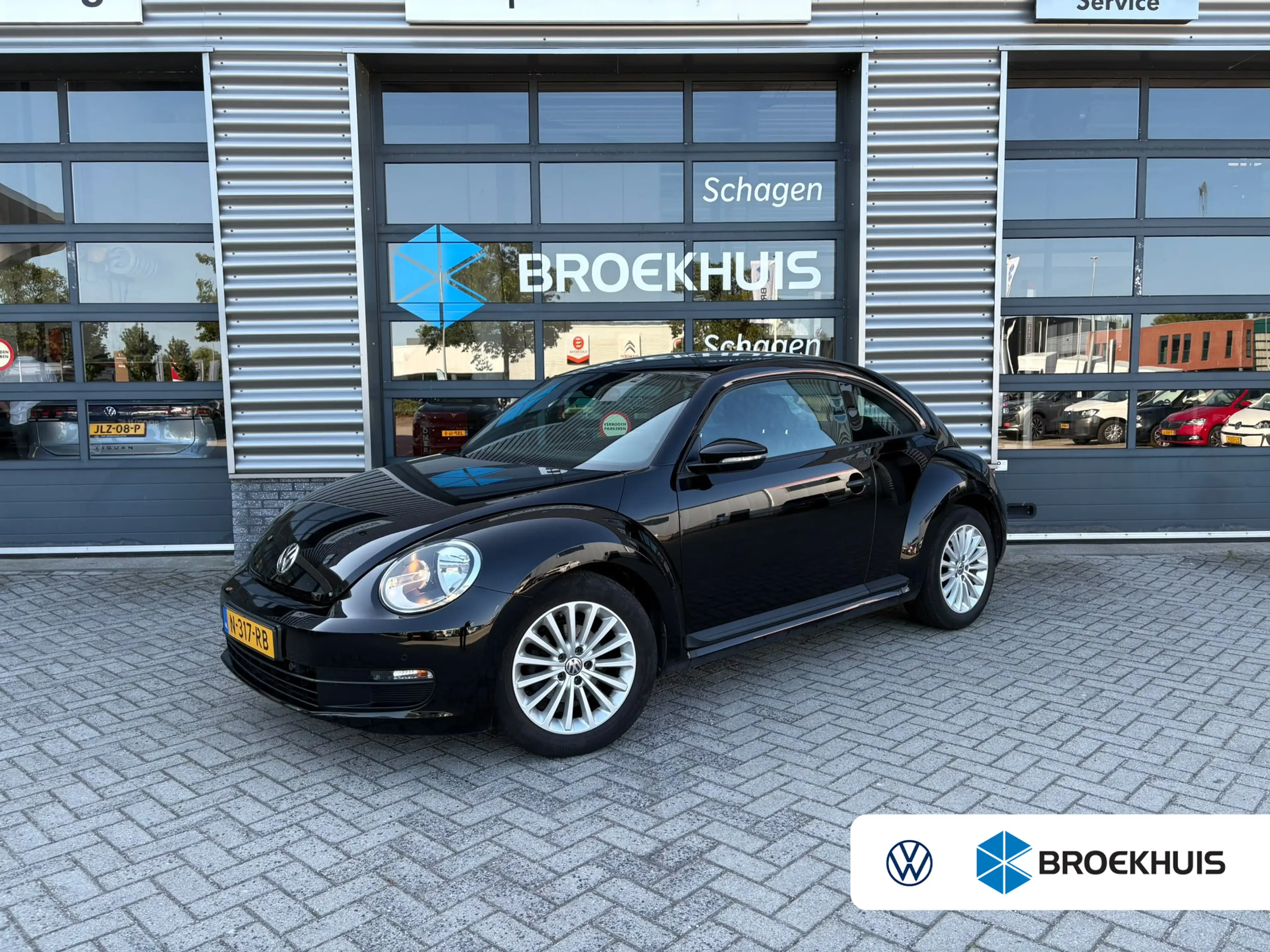 Volkswagen Beetle 1.2 TSI 105 pk Design | Airco | Navigatie | Stoelv