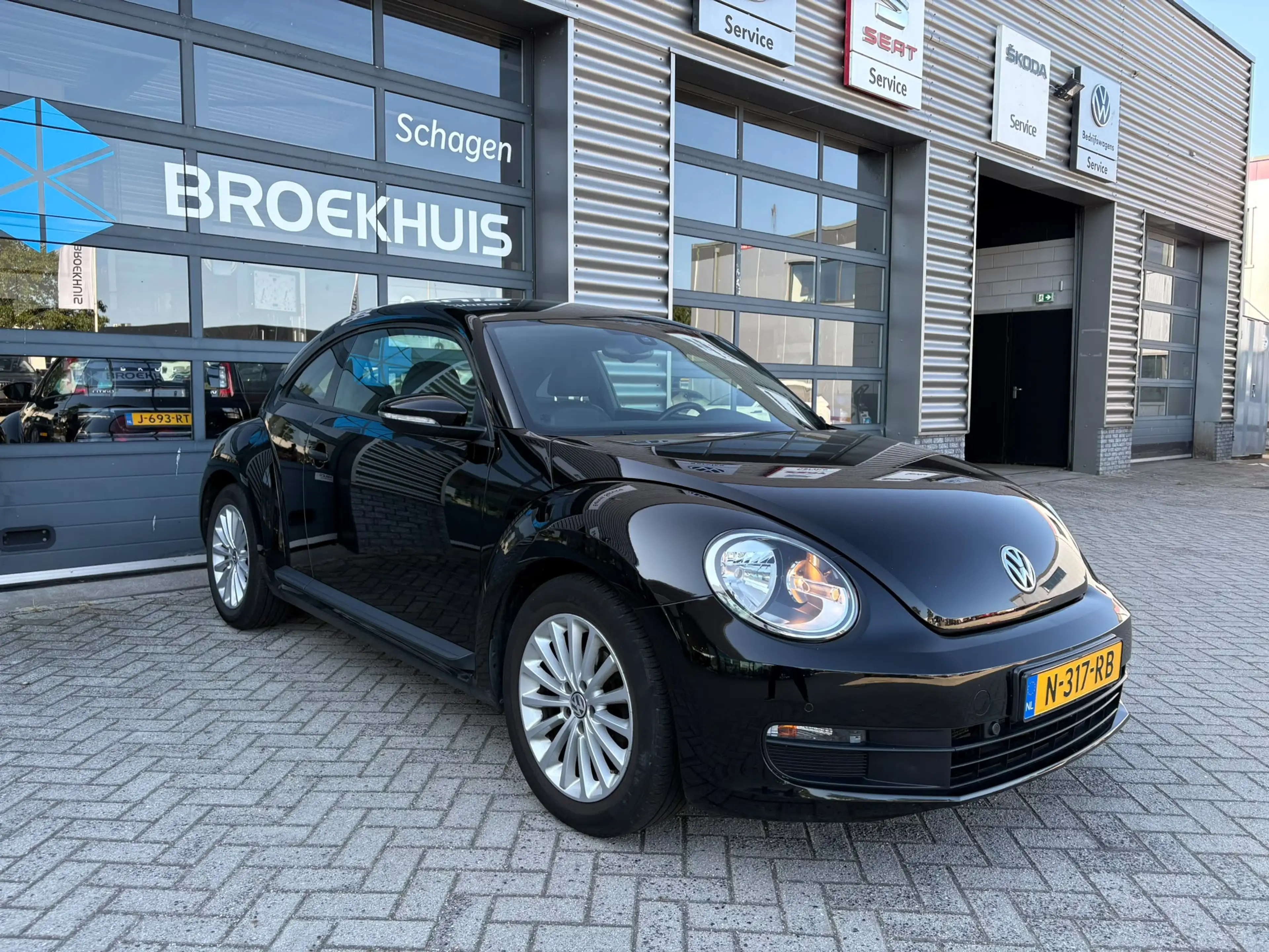 Volkswagen Beetle 1.2 TSI 105 pk Design | Airco | Navigatie | Stoelv — photo 4