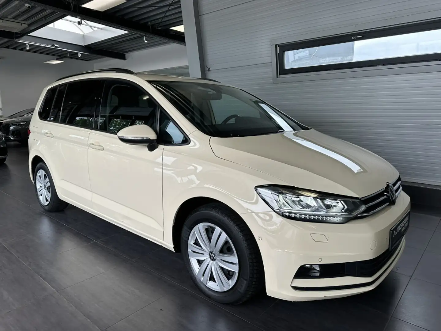 Volkswagen Touran 2.0 TDI DSG|7-Sitzer|LED|SHZ|App-Connect Beige - 1