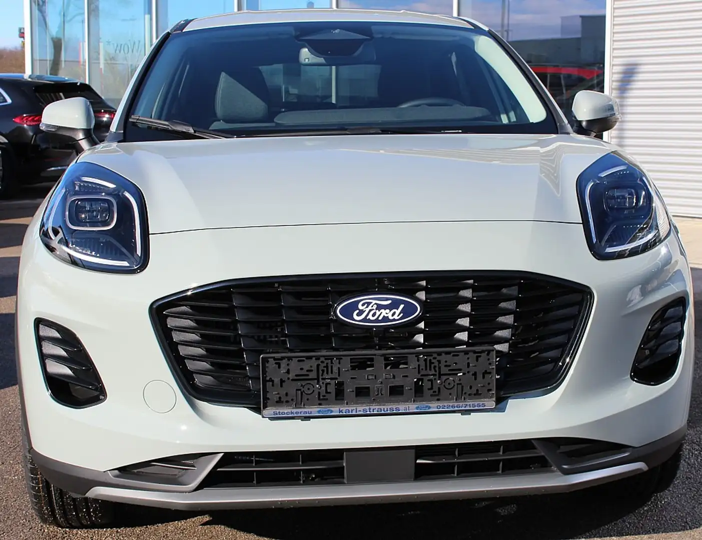 Ford Puma 1,0 EcoBoost Hybrid Titanium Automatik Grau - 2