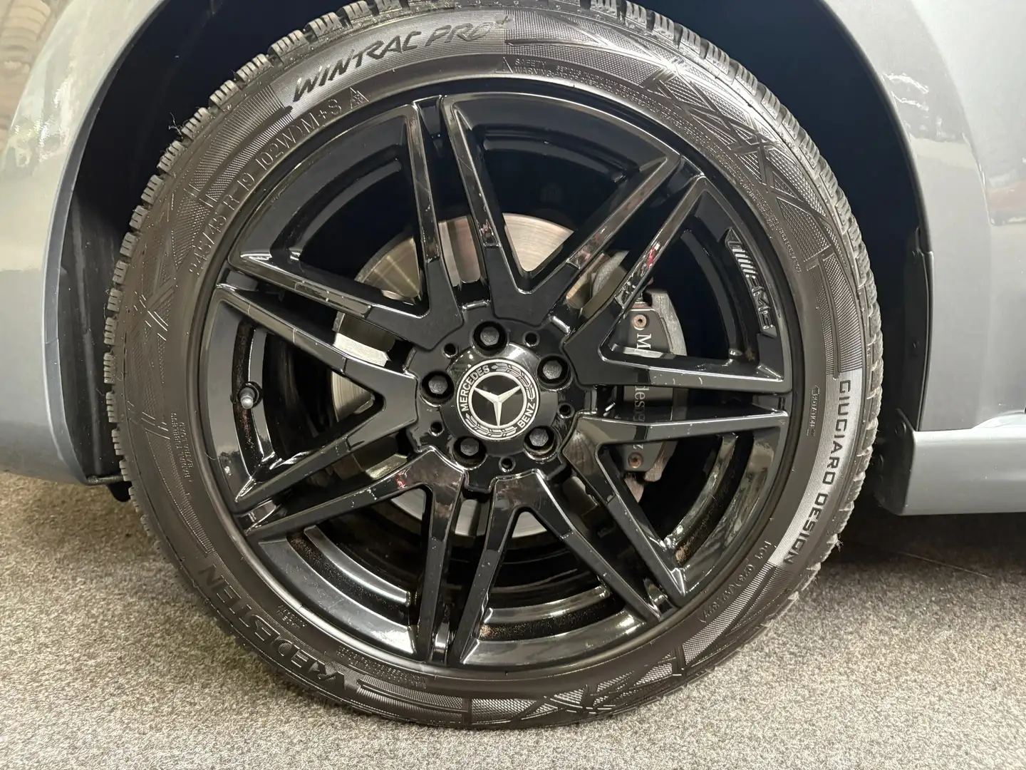 Mercedes-Benz V 300 300d 4-MATIC Extra Lang DC Avantgarde Edition 360 Gris - 2