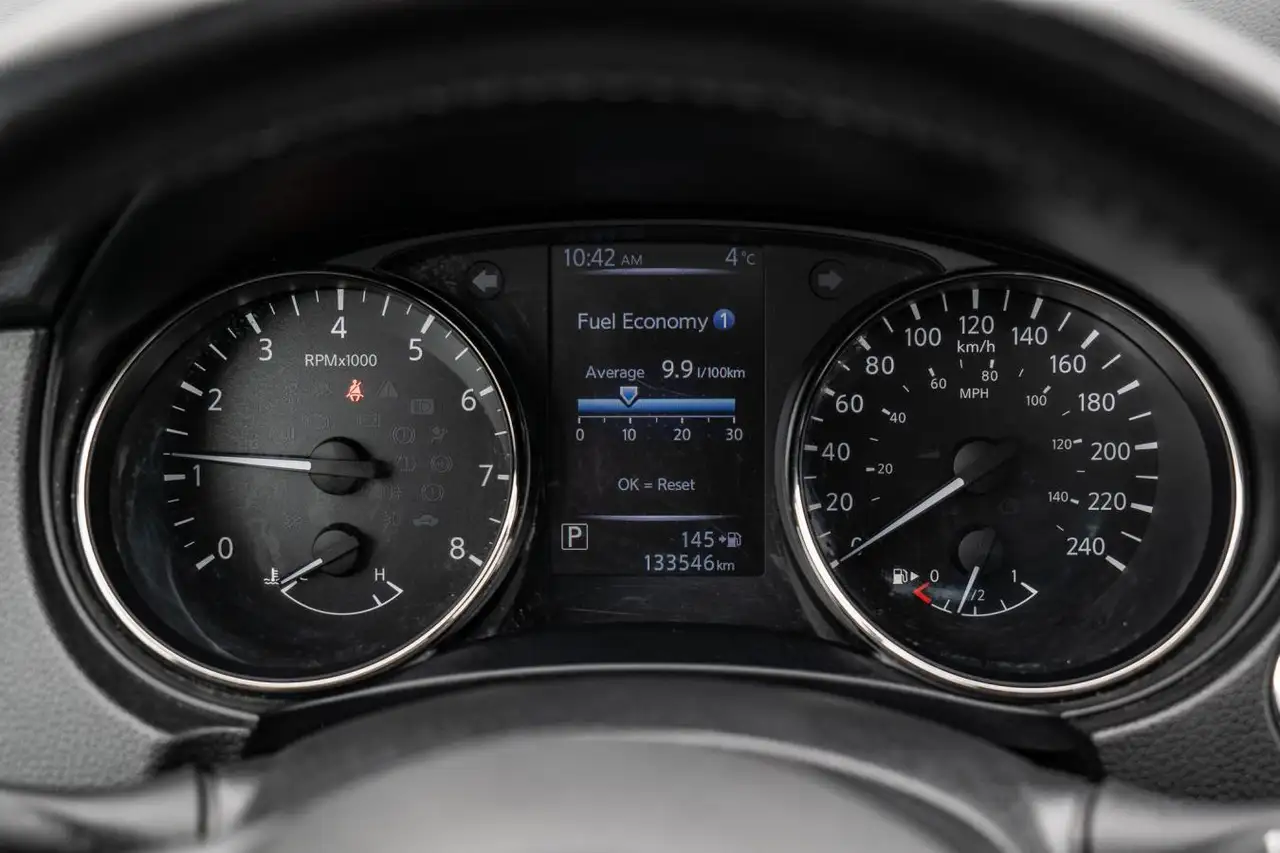 Nissan Qashqai снимка Nissan Qashqai