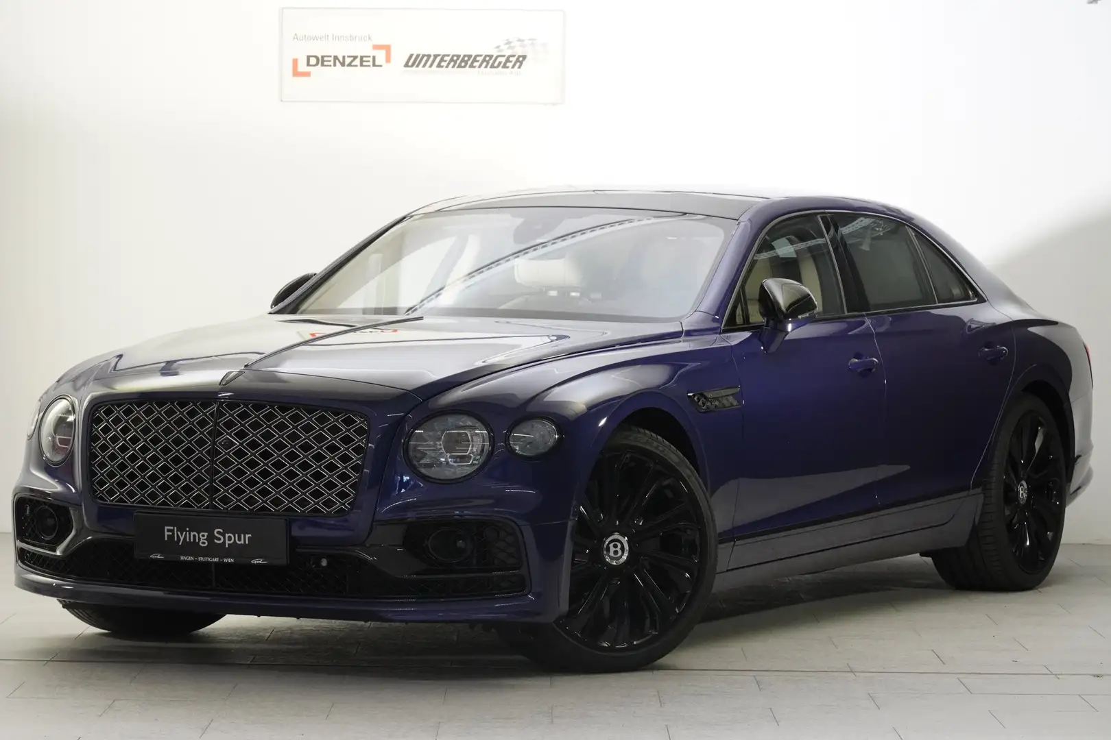 Bentley Flying Spur Mulliner W12 Violet - 2
