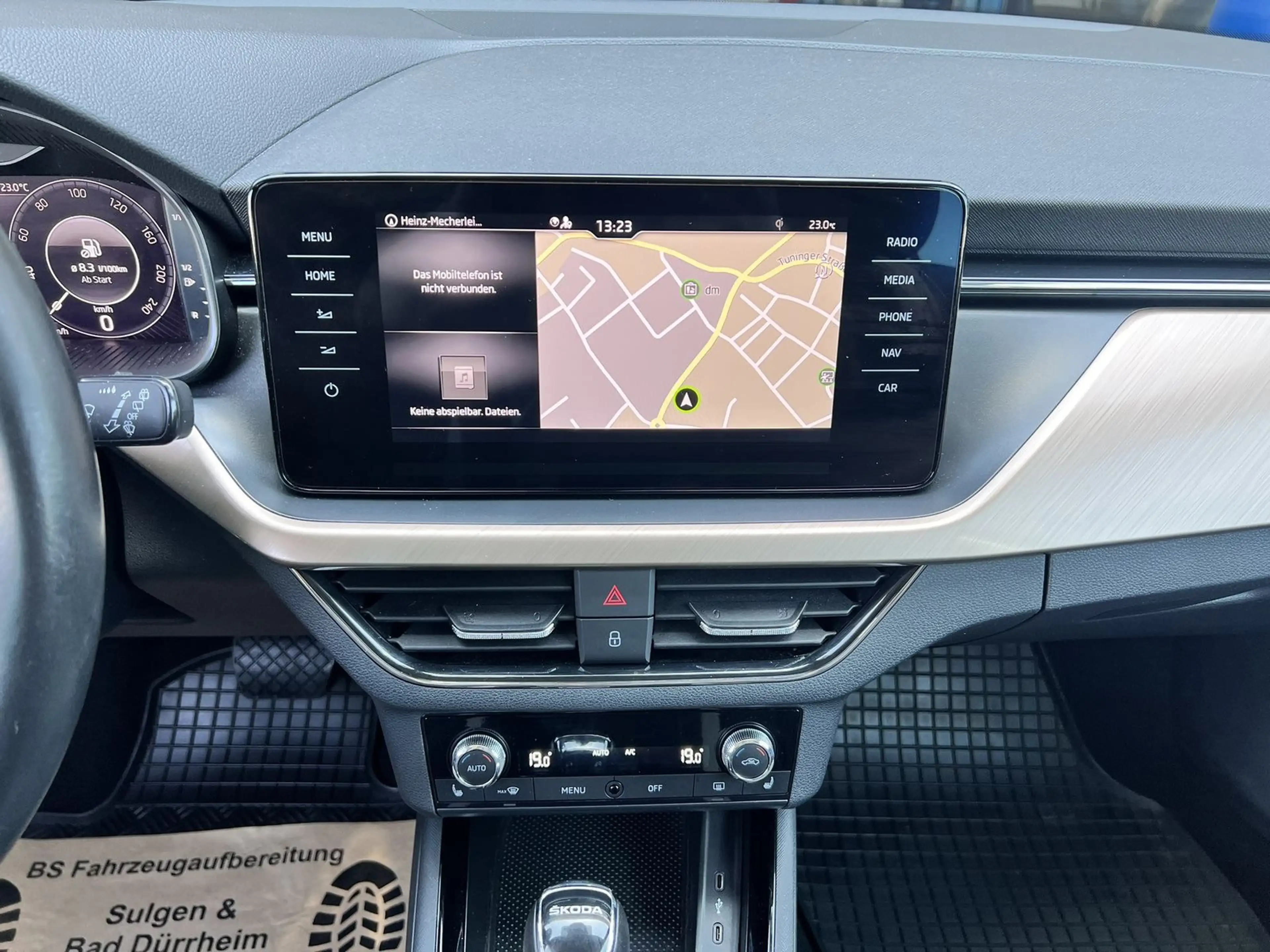Skoda Kamiq Style TSI 7-Gang DSG LED Navi CarPlay — photo 13