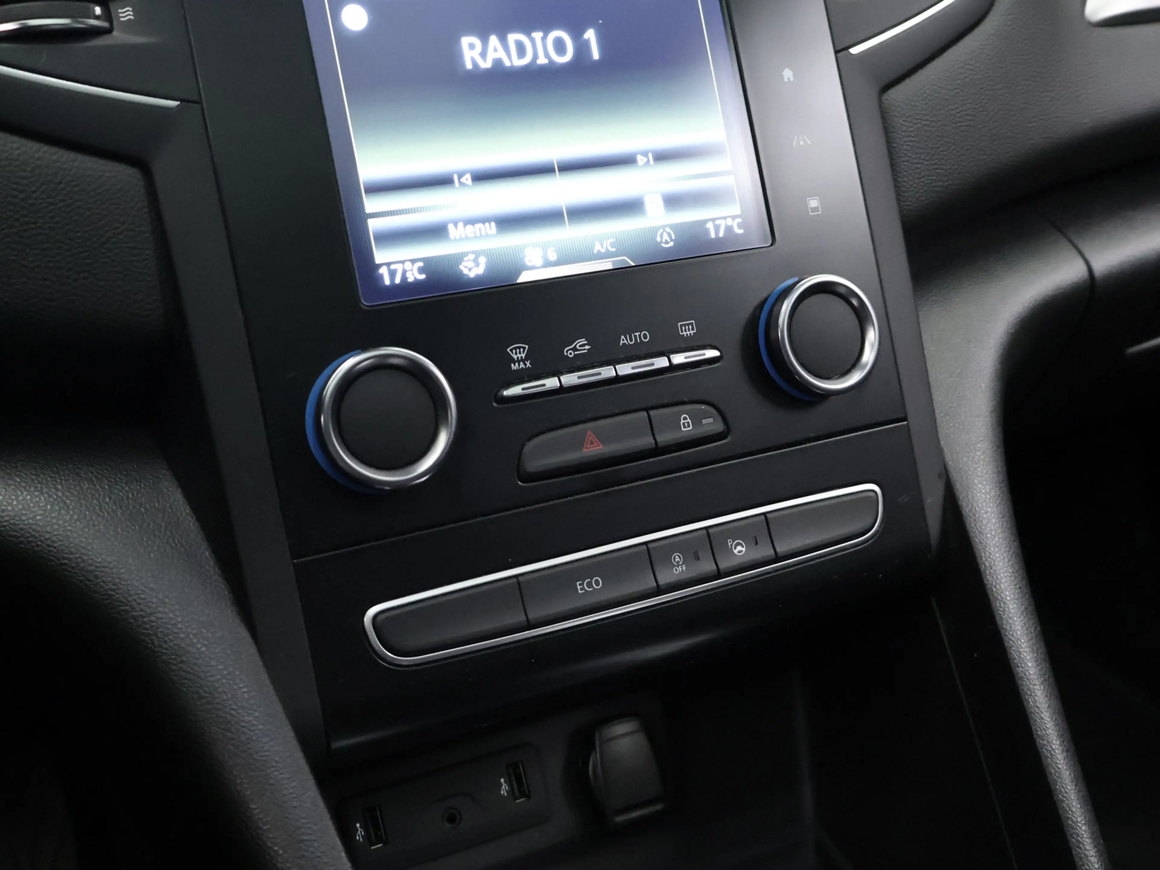 Renault Megane Estate 1.3 TCe Bose (SCHUIFDAK,APPLE CARPLAY,NAVI, — photo 15