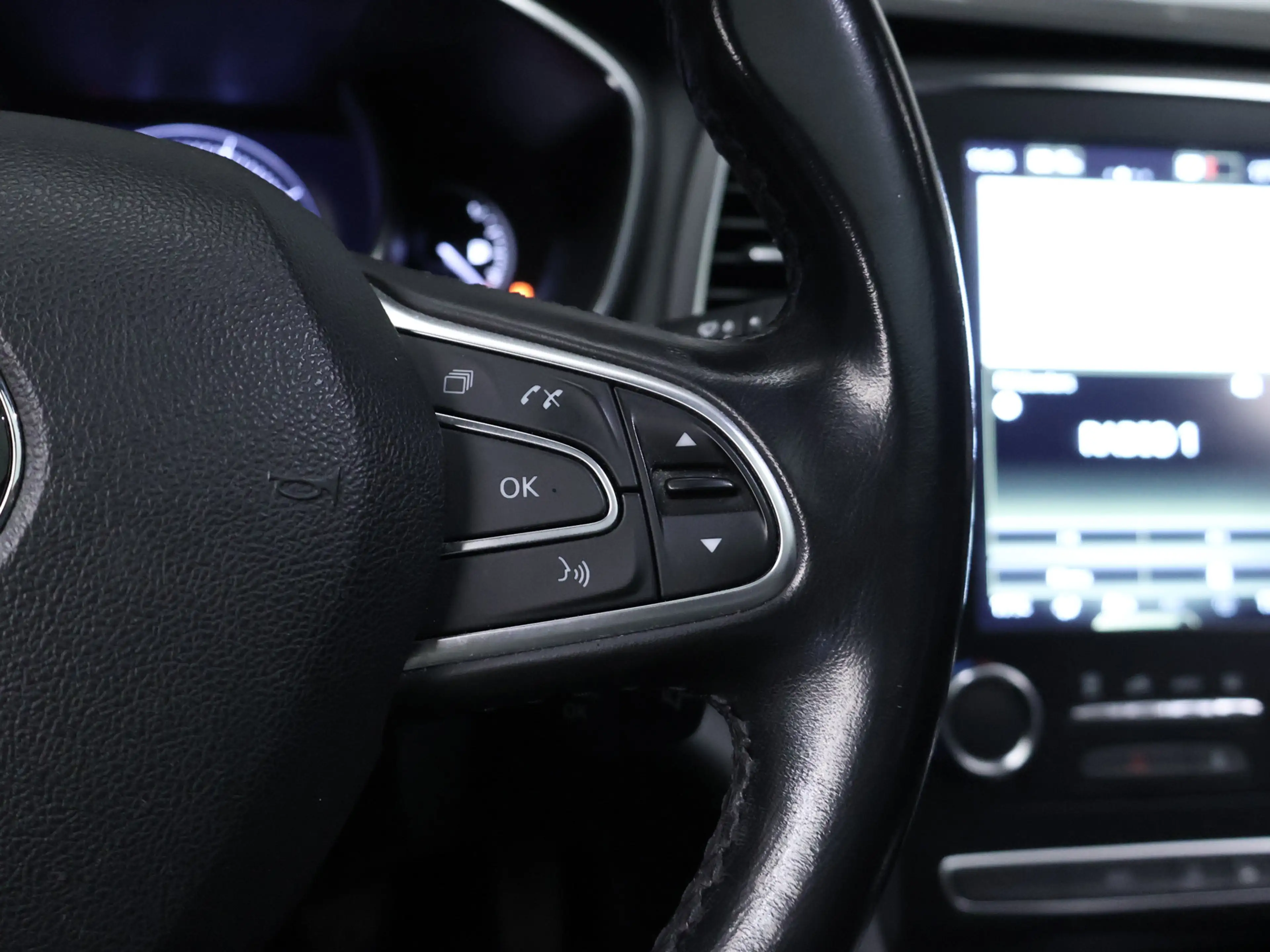 Renault Megane Estate 1.3 TCe Bose (SCHUIFDAK,APPLE CARPLAY,NAVI, — photo 11