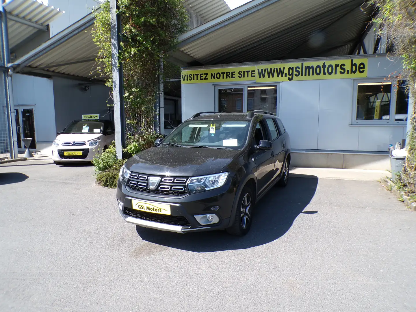Dacia Logan MCV Stepway 0.9Tce 90cv noir 07/20 Airco GPS Radio Noir - 1