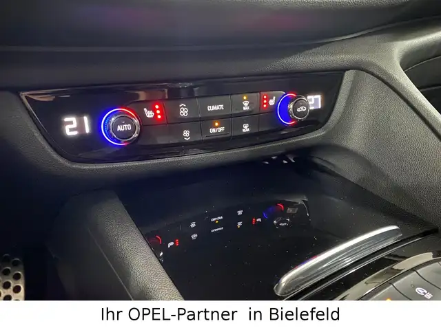 Opel Insignia view 23