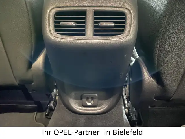 Opel Insignia view 15