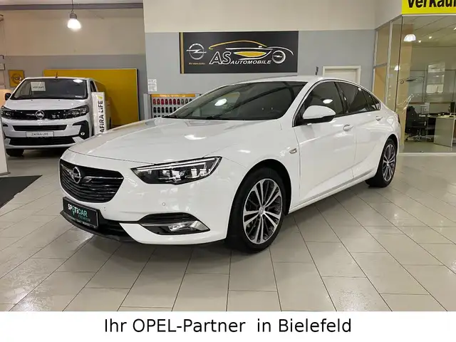 Opel Insignia main image