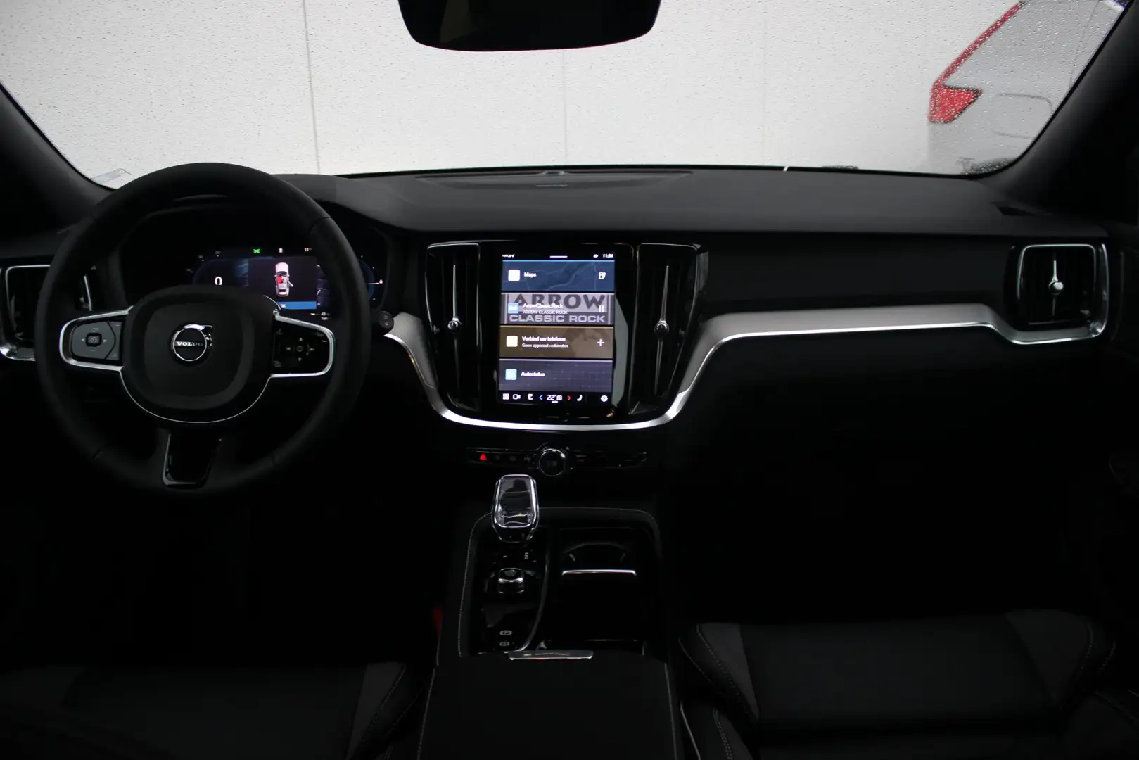 Volvo V60 T6 AWD Plus Dark | Harman Kardon Premium Audio | 3 Gris - 2