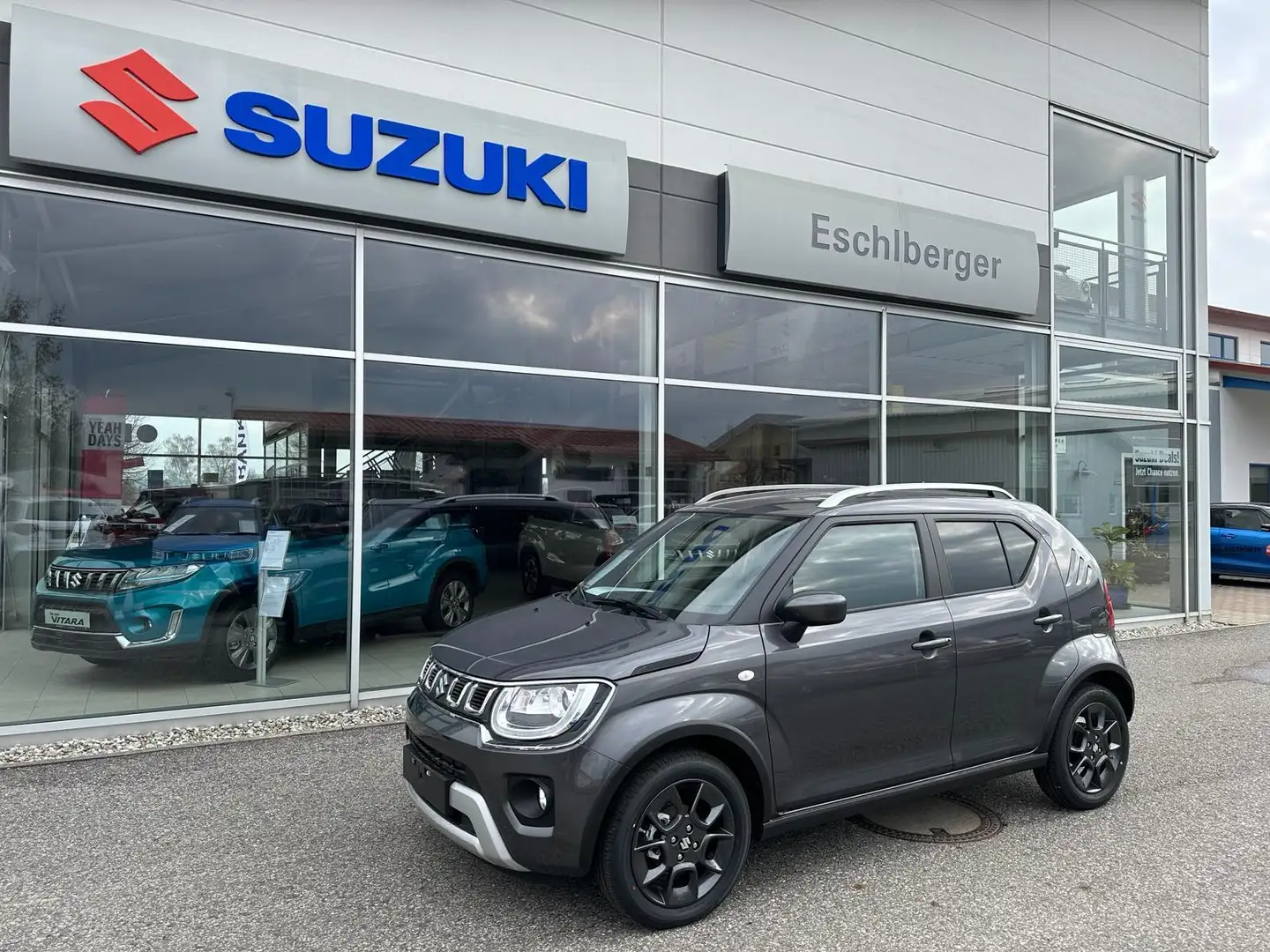 Suzuki Ignis Comfort Hybrid 1.2 Mildhybrid Gris - 1