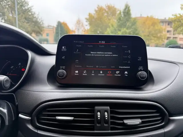 Fiat Tipo view 12