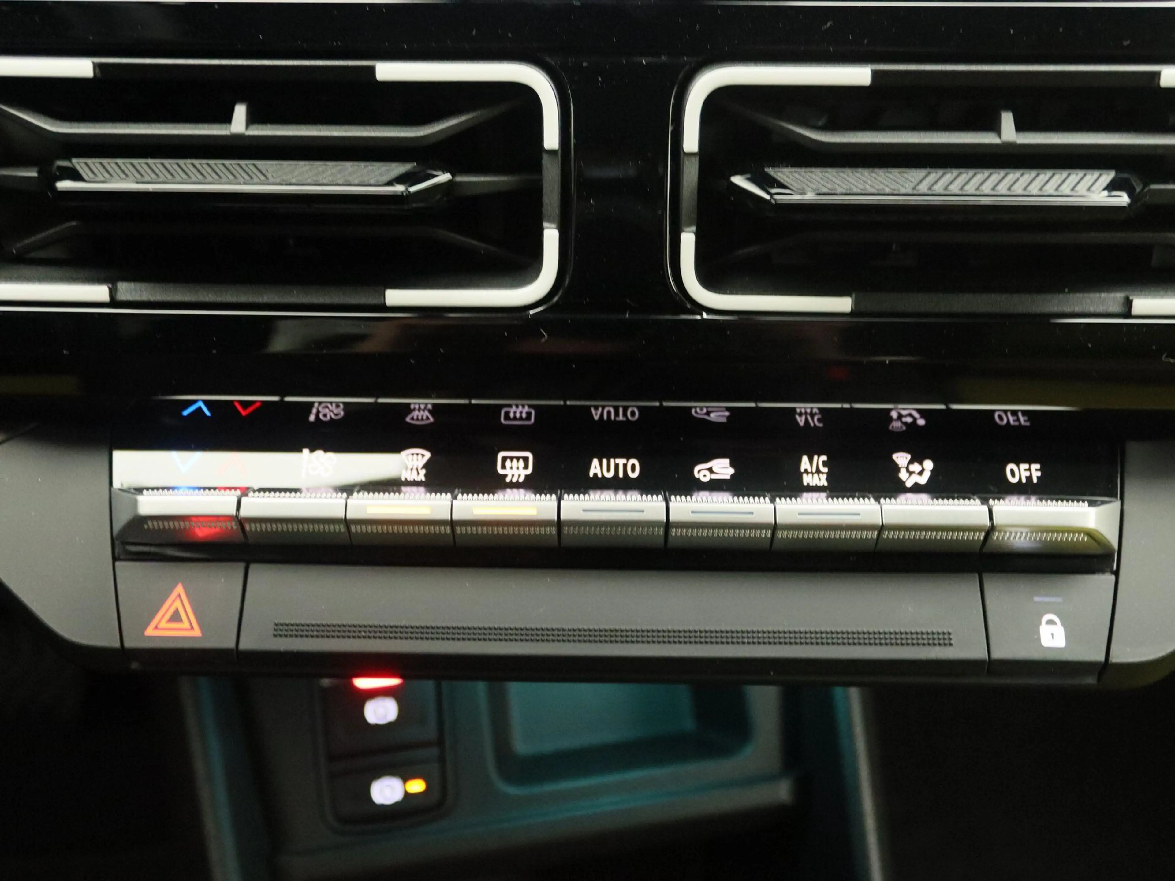 Renault R 5 comfort range iconic cinq 52 kWh | Pack safety & a — photo 10