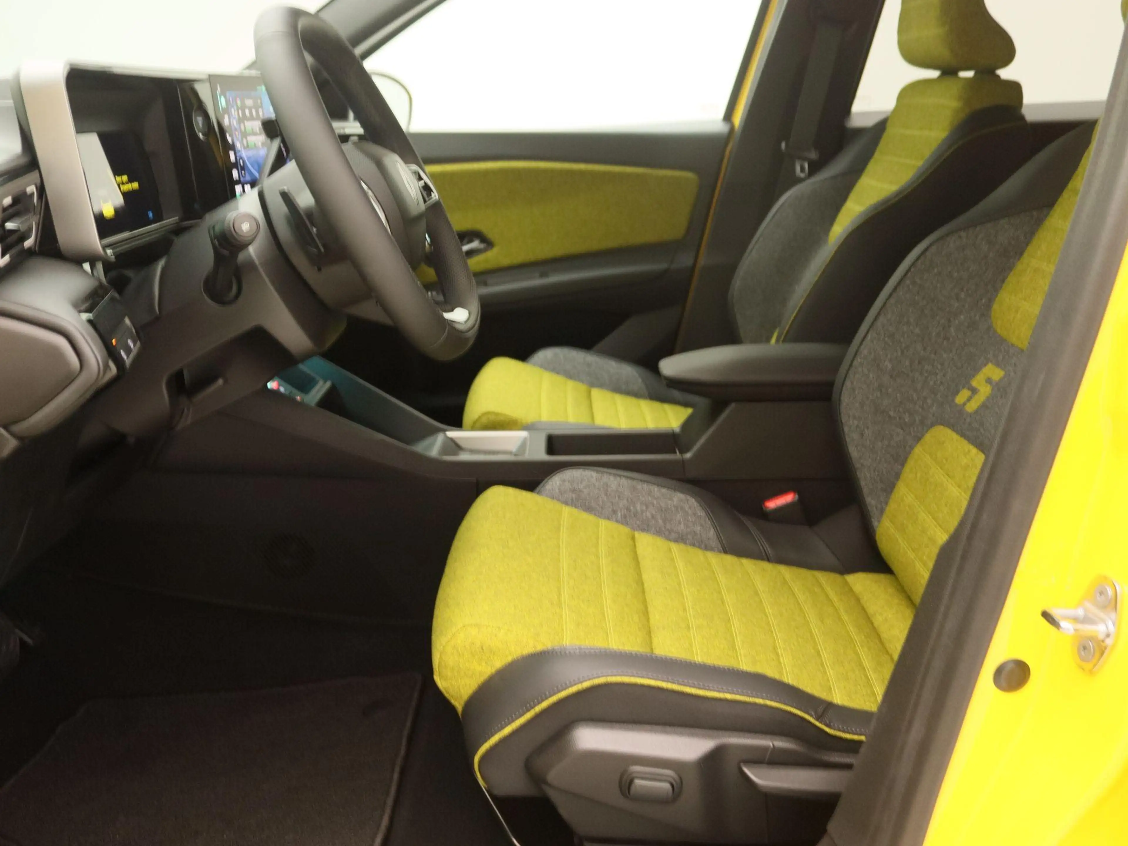 Renault R 5 comfort range iconic cinq 52 kWh | Pack safety & a — photo 12