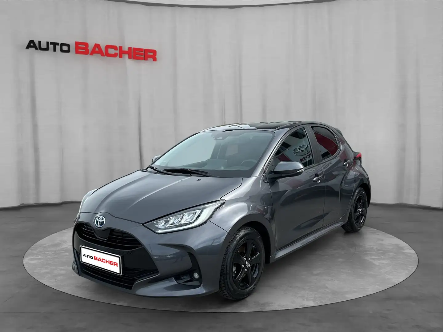 Toyota Yaris Yaris 1,5 Hybrid Design Grau - 1