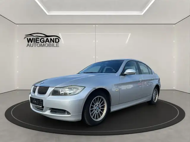 BMW 325 i Aut. +EXPORT+KLIMAAUTO+PDC+