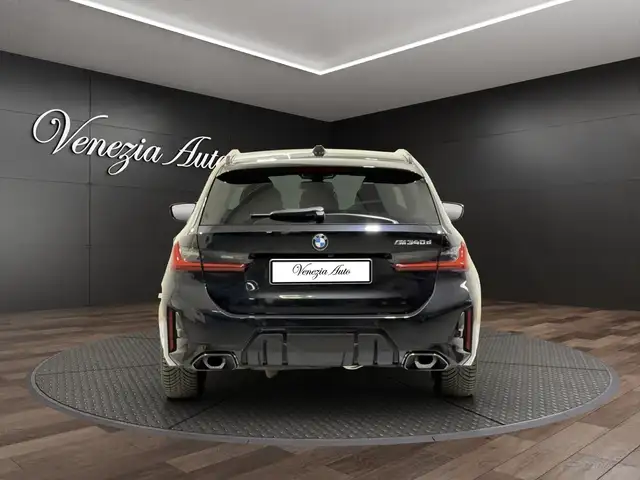 BMW M view 5