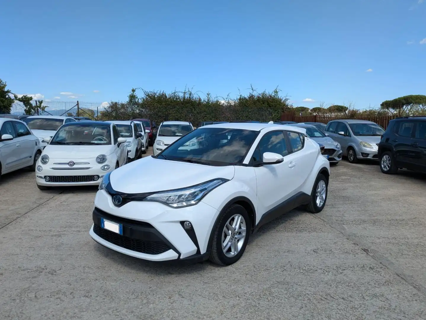 Toyota C-HR HYBRID E-CVT 1.8h 122cv(98cv) SAFETYPACK Blanco - 1