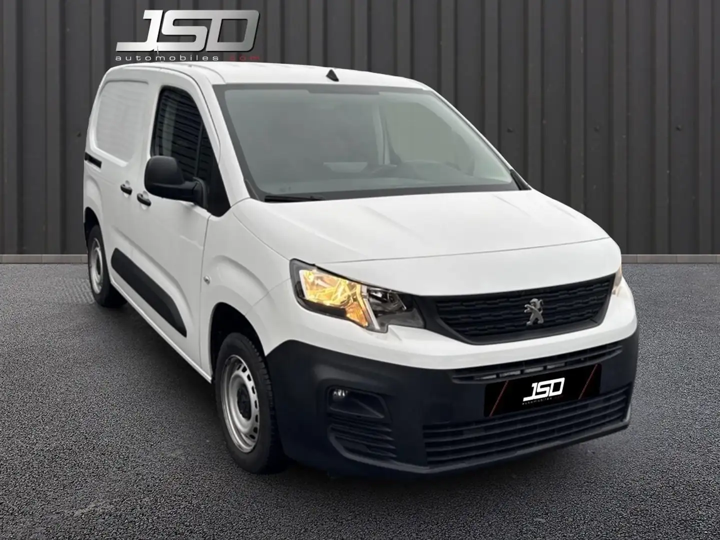 Peugeot Partner STANDARD 650 KG BLUEHDI 100 S\u0026S BVM5 PREMIUM Blanc - 1