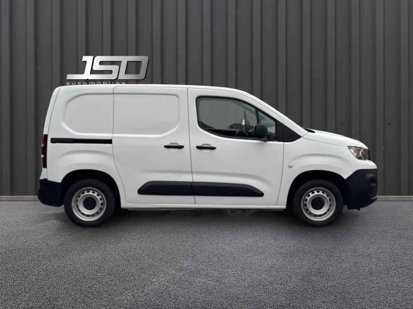 Peugeot Partner STANDARD 650 KG BLUEHDI 100 S\u0026S BVM5 PREMIUM Blanc - 2