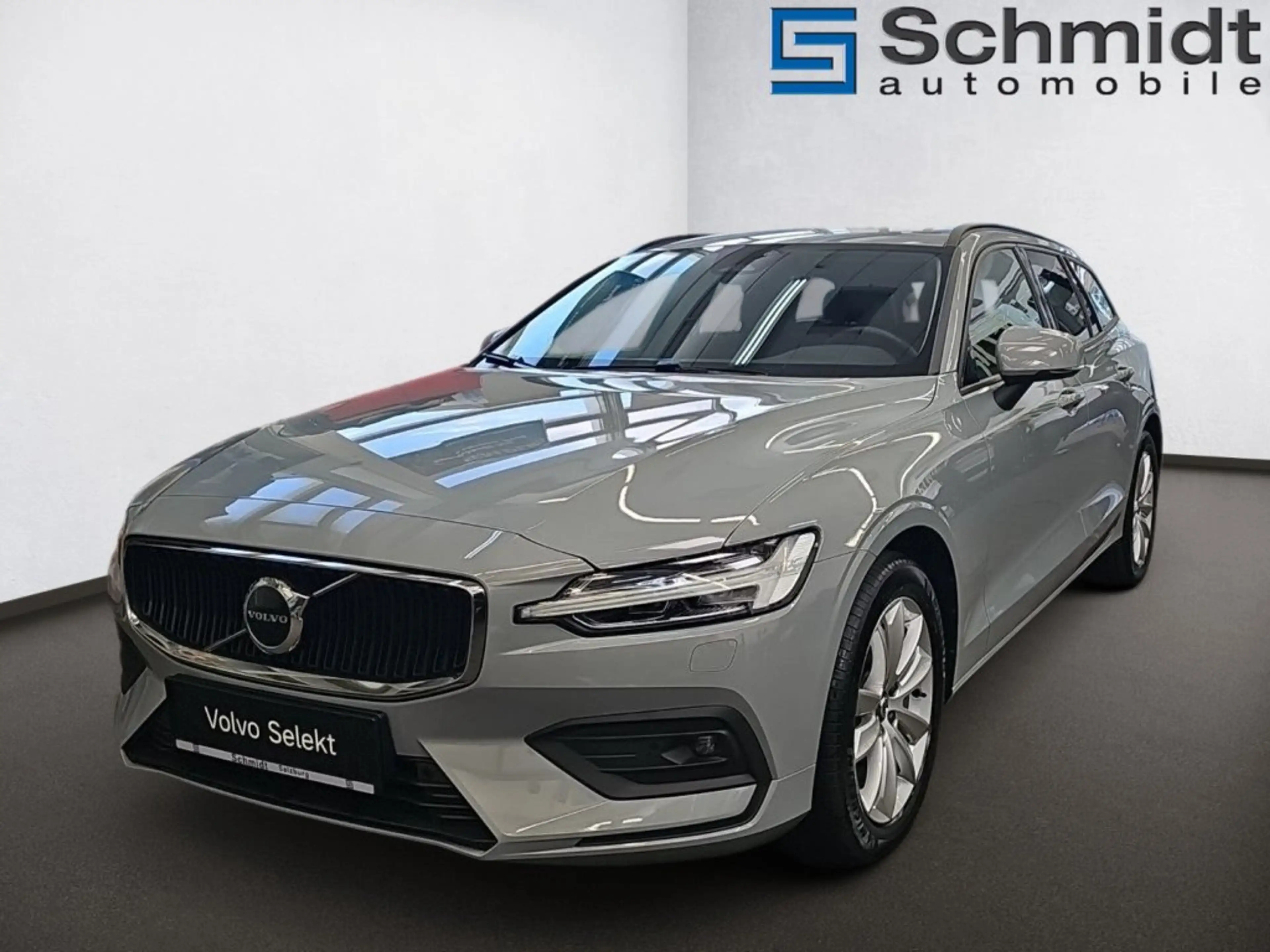 Volvo V60 B4 Core Mild-Hybrid Geartronic