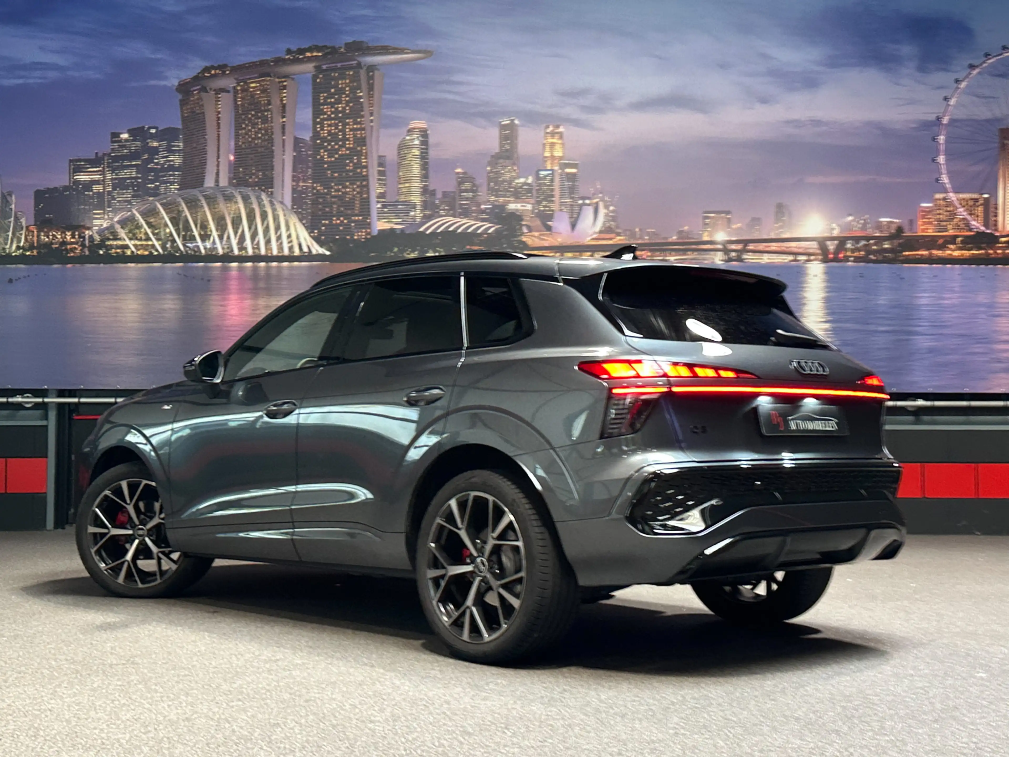 Audi Q3 Sportback 35 TFSI S Edition Competition |Panorama| — photo 6