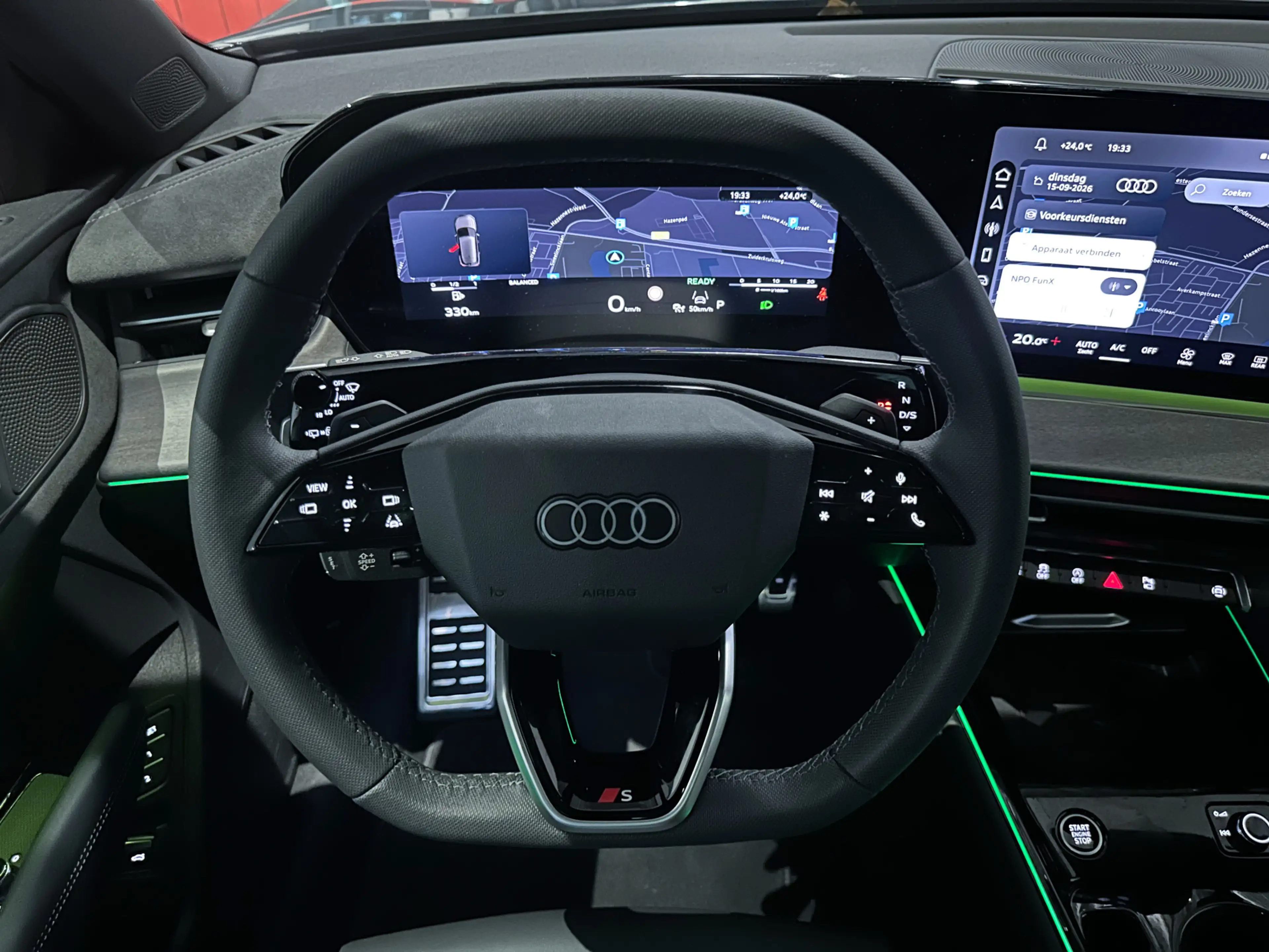 Audi Q3 Sportback 35 TFSI S Edition Competition |Panorama| — photo 15