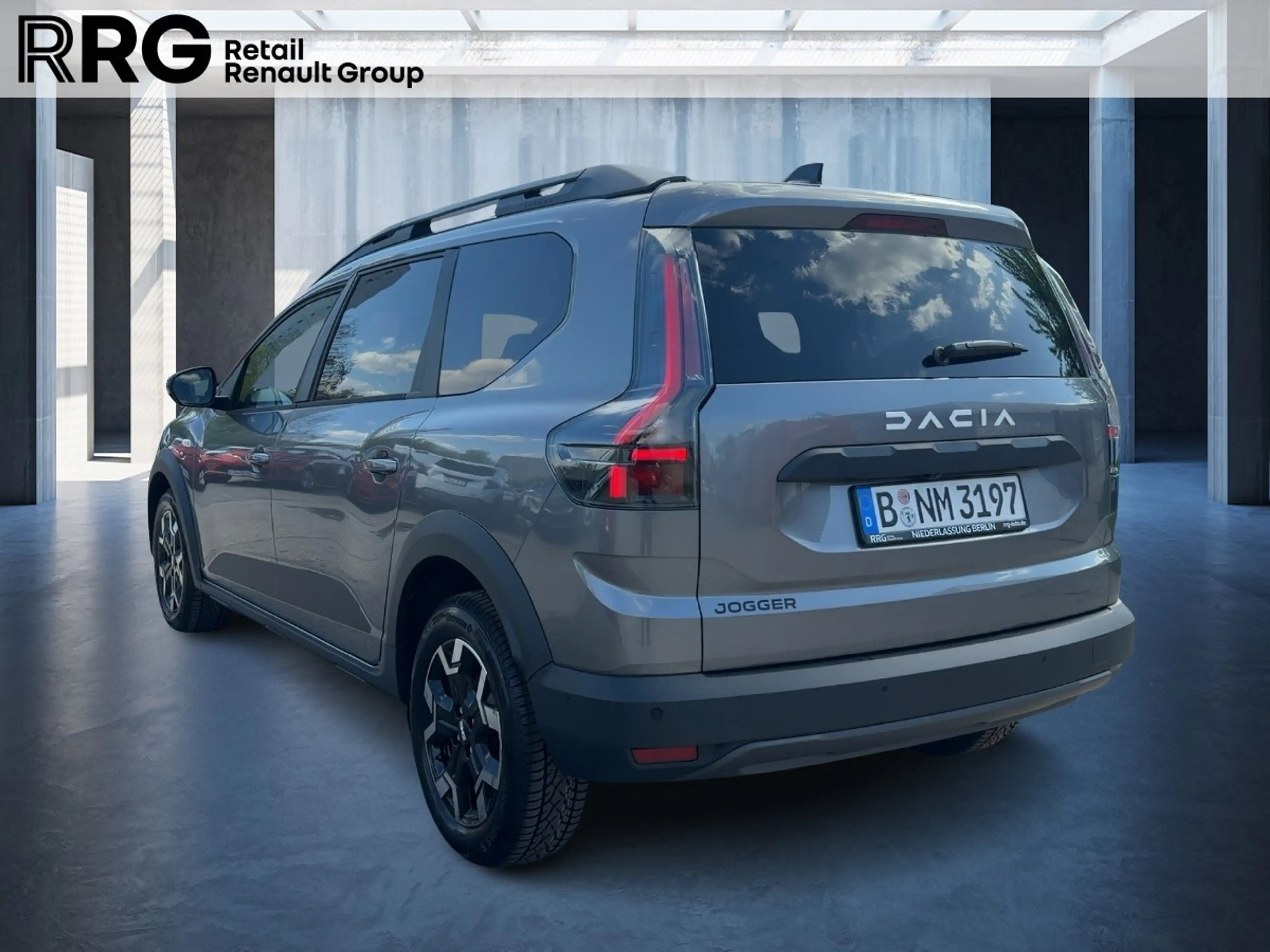 Dacia Jogger Journey Eco-G 120 auto PDC KLIMA ABS ESP ZV — photo 4