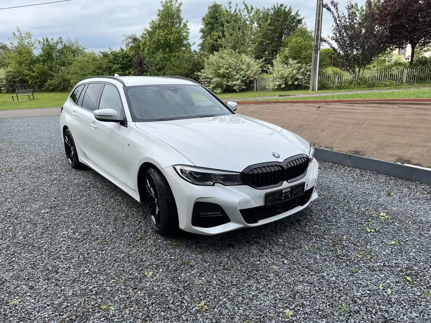 BMW 330 Touring dXAS MHEV AdBlue - 1