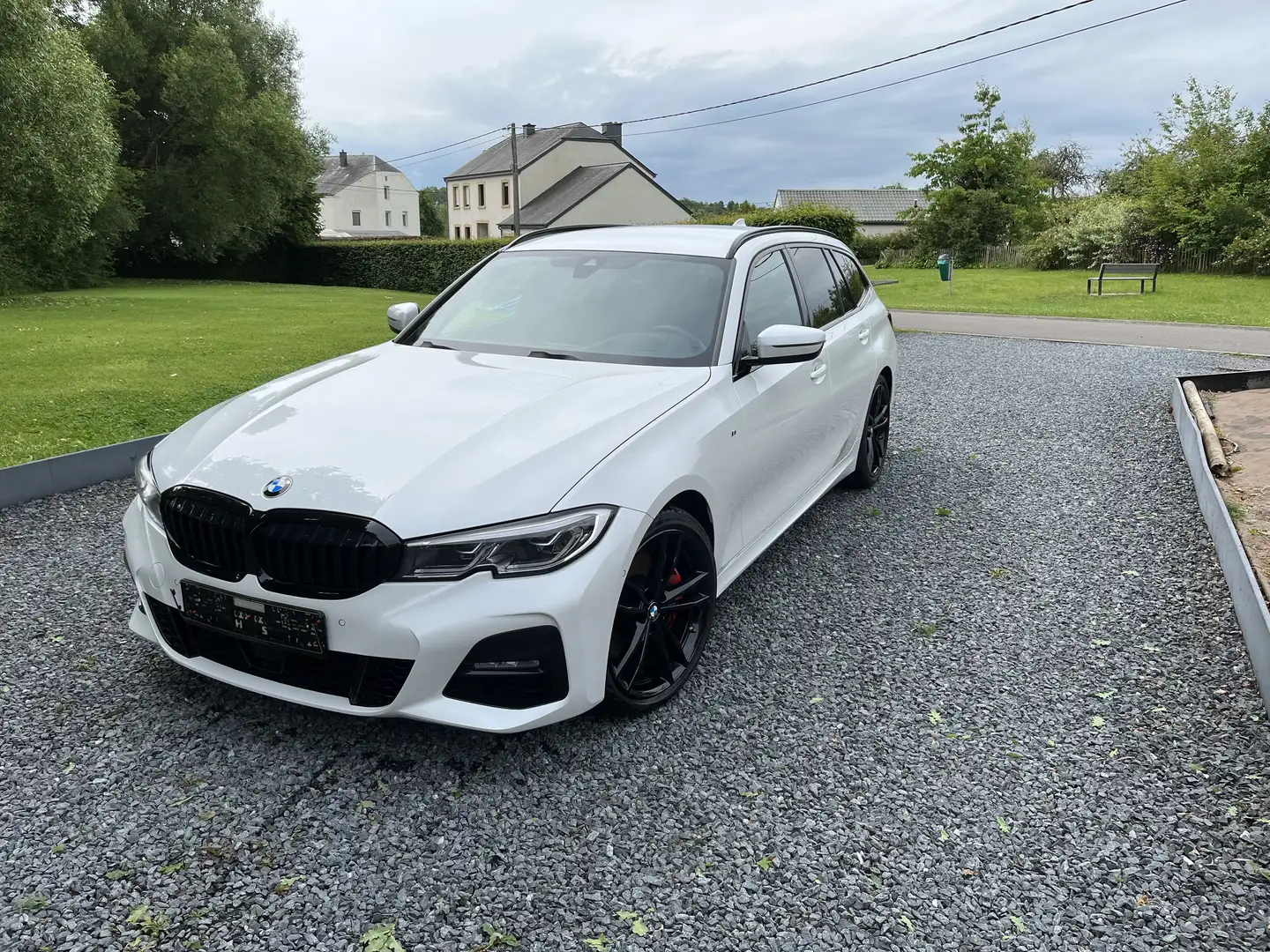 BMW 330 Touring dXAS MHEV AdBlue - 2