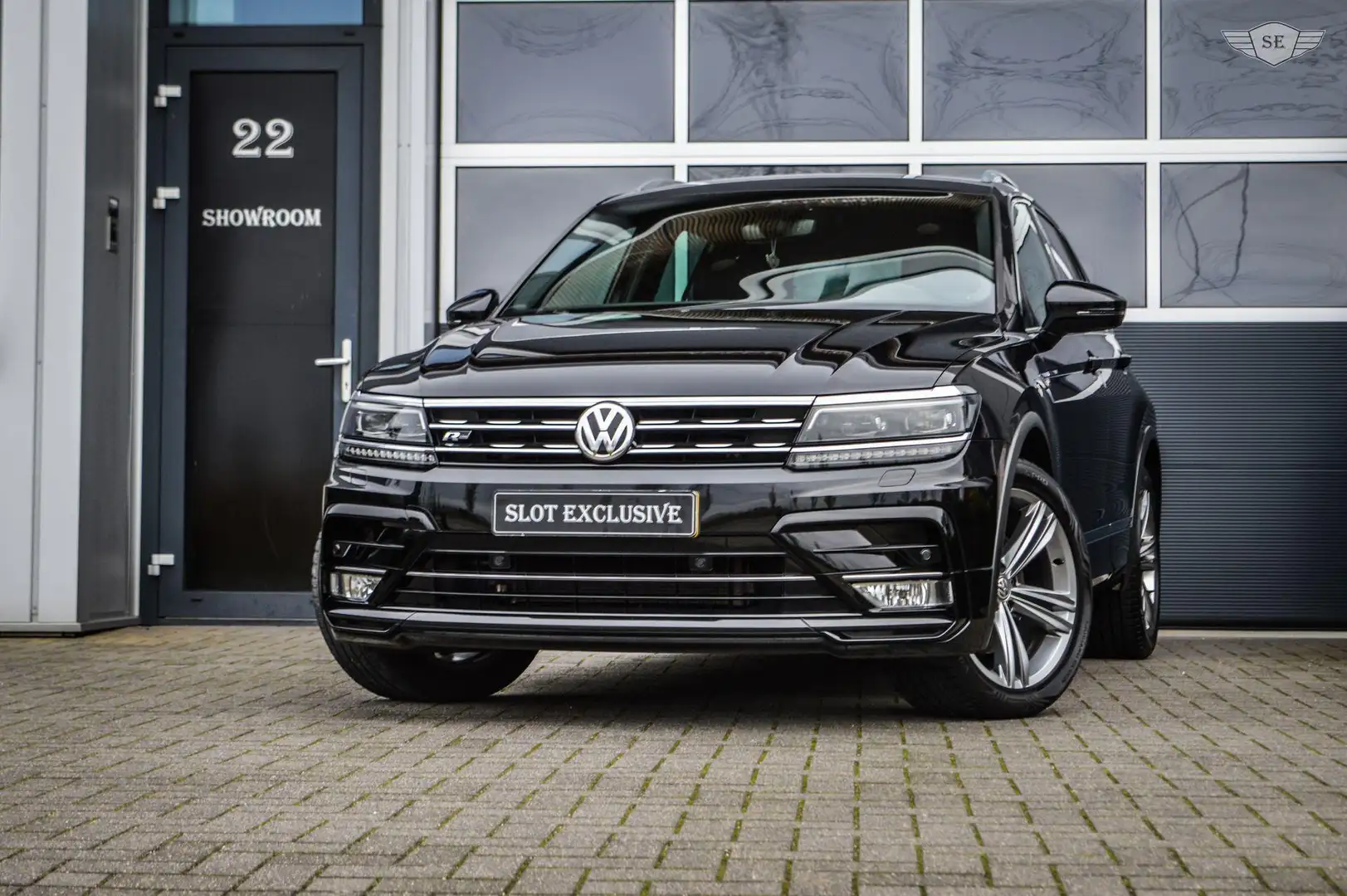 Volkswagen Tiguan 2.0 TSI|4Motion|Highline|R-LINE|ACC|DYNAUDIO Noir - 1