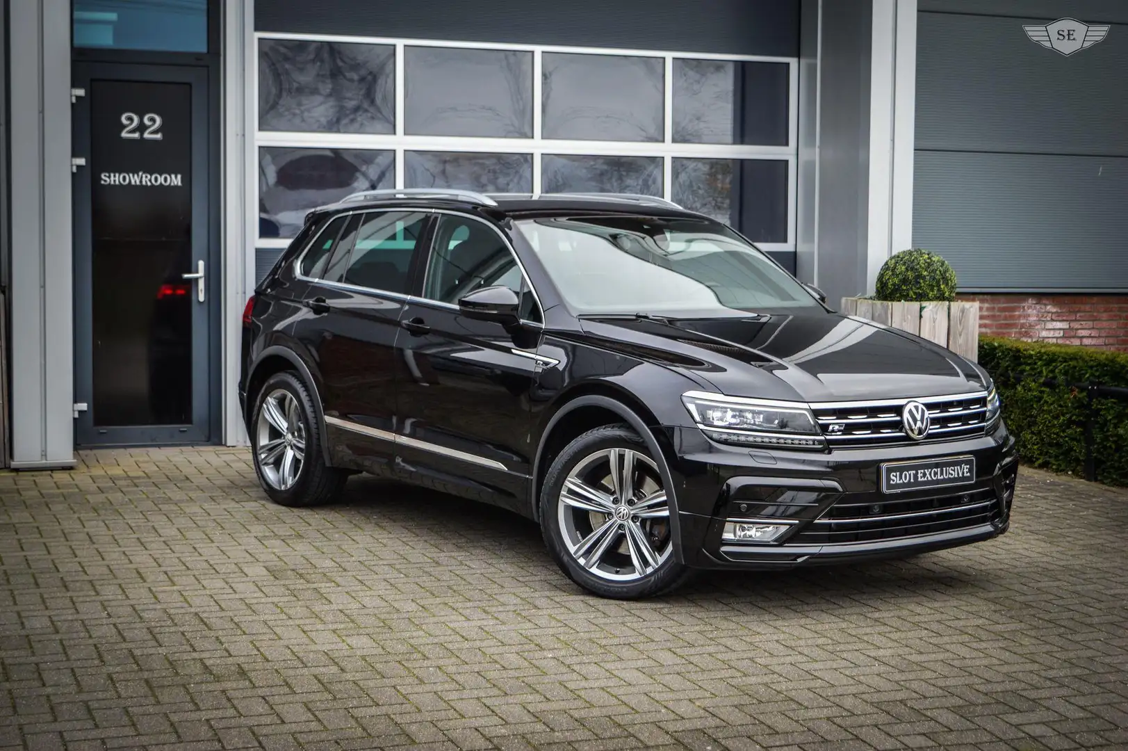 Volkswagen Tiguan 2.0 TSI|4Motion|Highline|R-LINE|ACC|DYNAUDIO Noir - 2