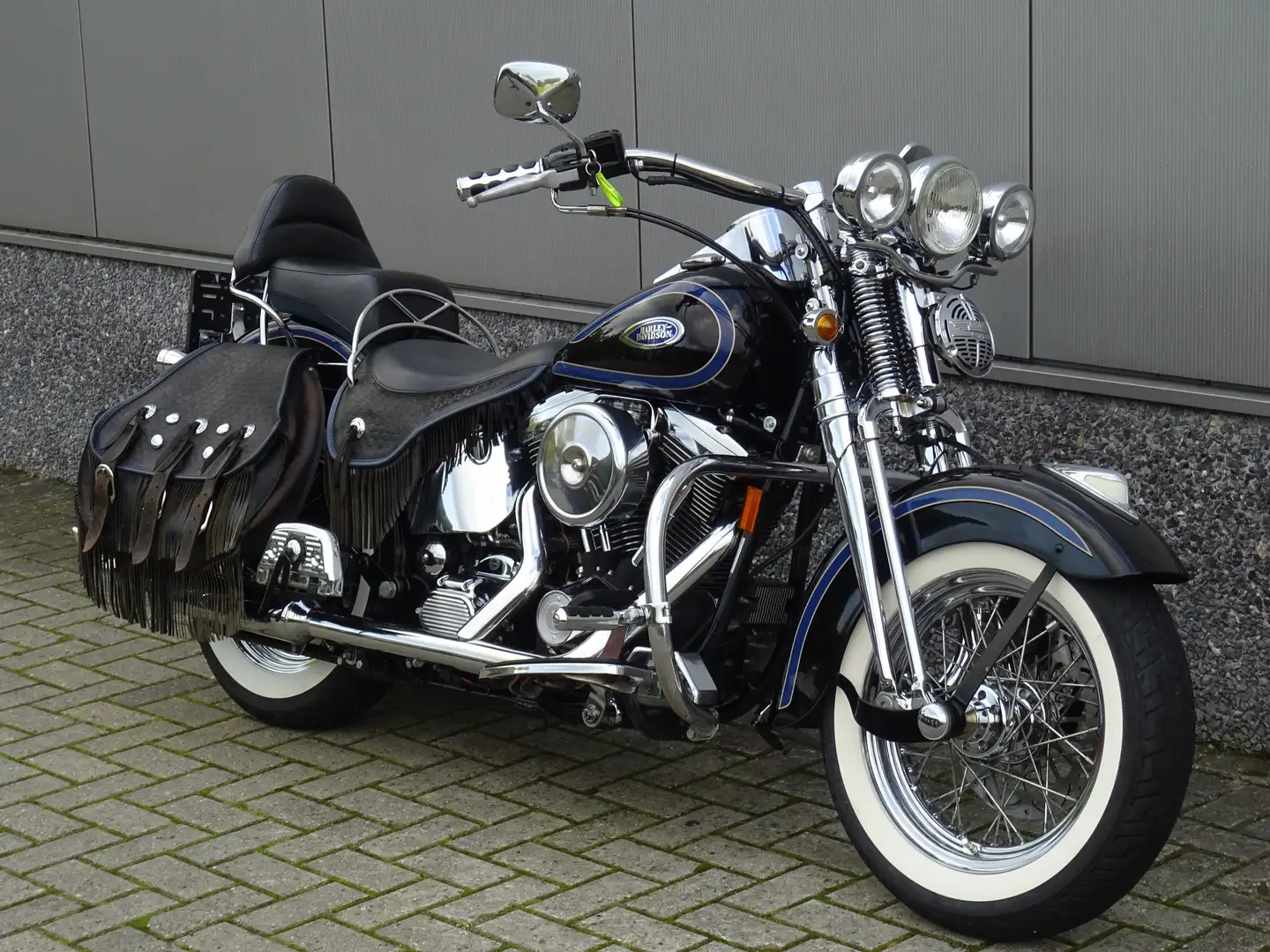 Harley-Davidson Heritage Springer FLSTS Blau - 2