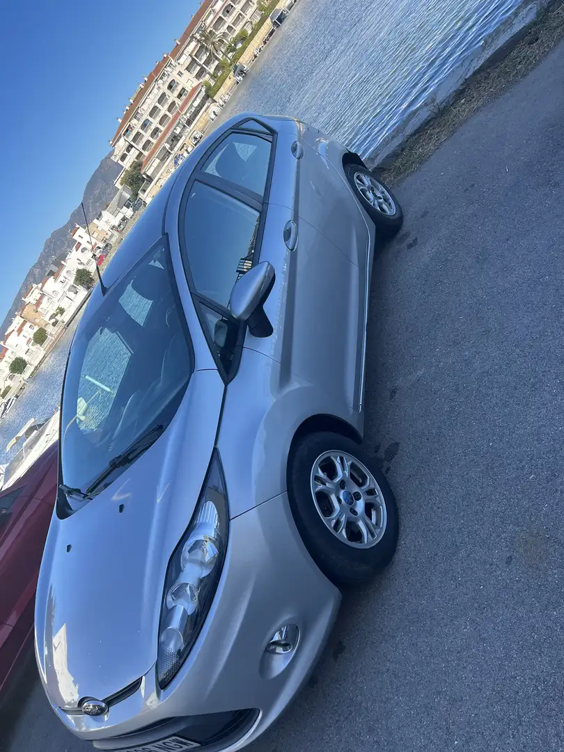 Ford Fiesta 1.6 TDCi Titanium X - 2