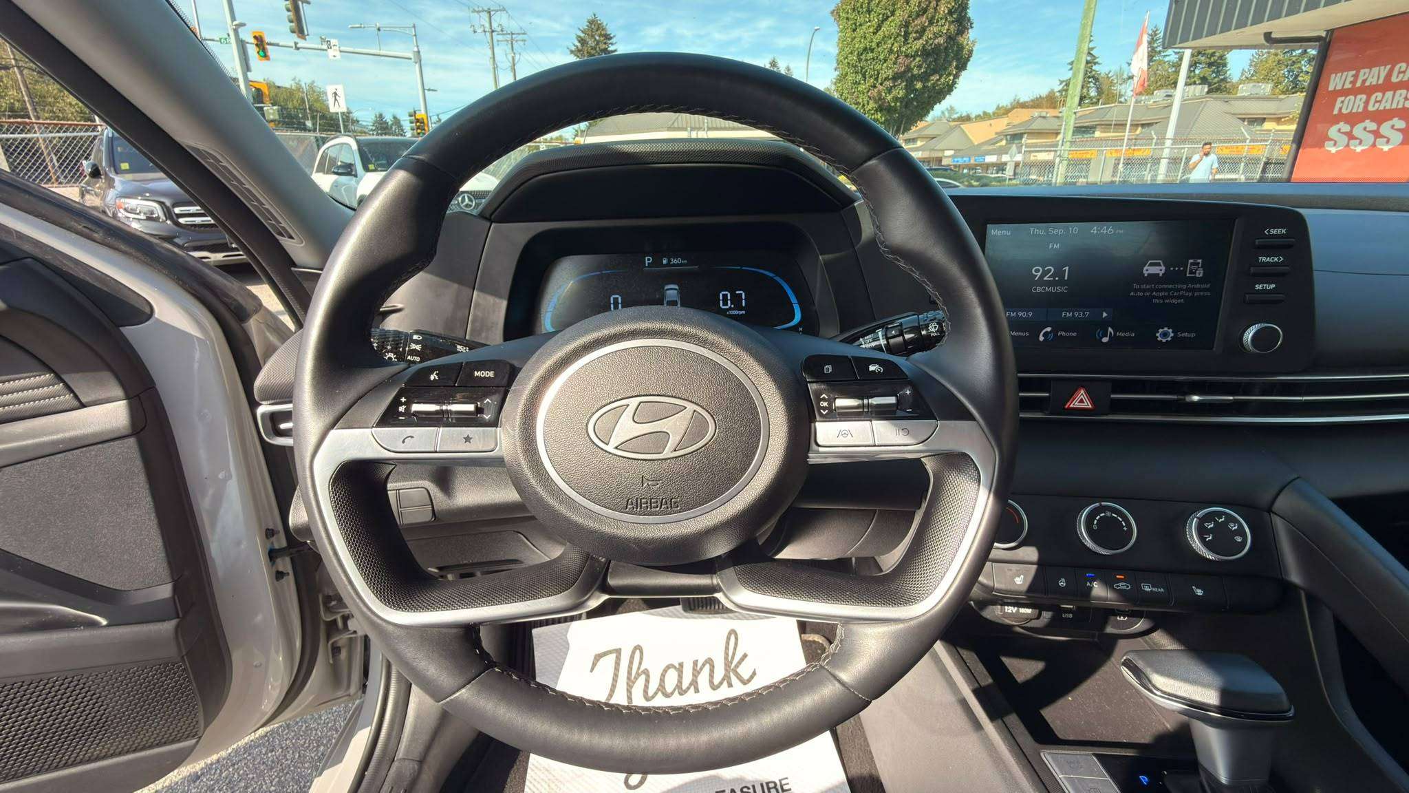 2025 Hyundai Elantra — view 16