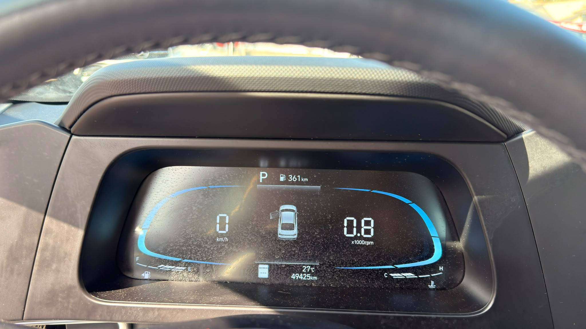 2025 Hyundai Elantra — view 14