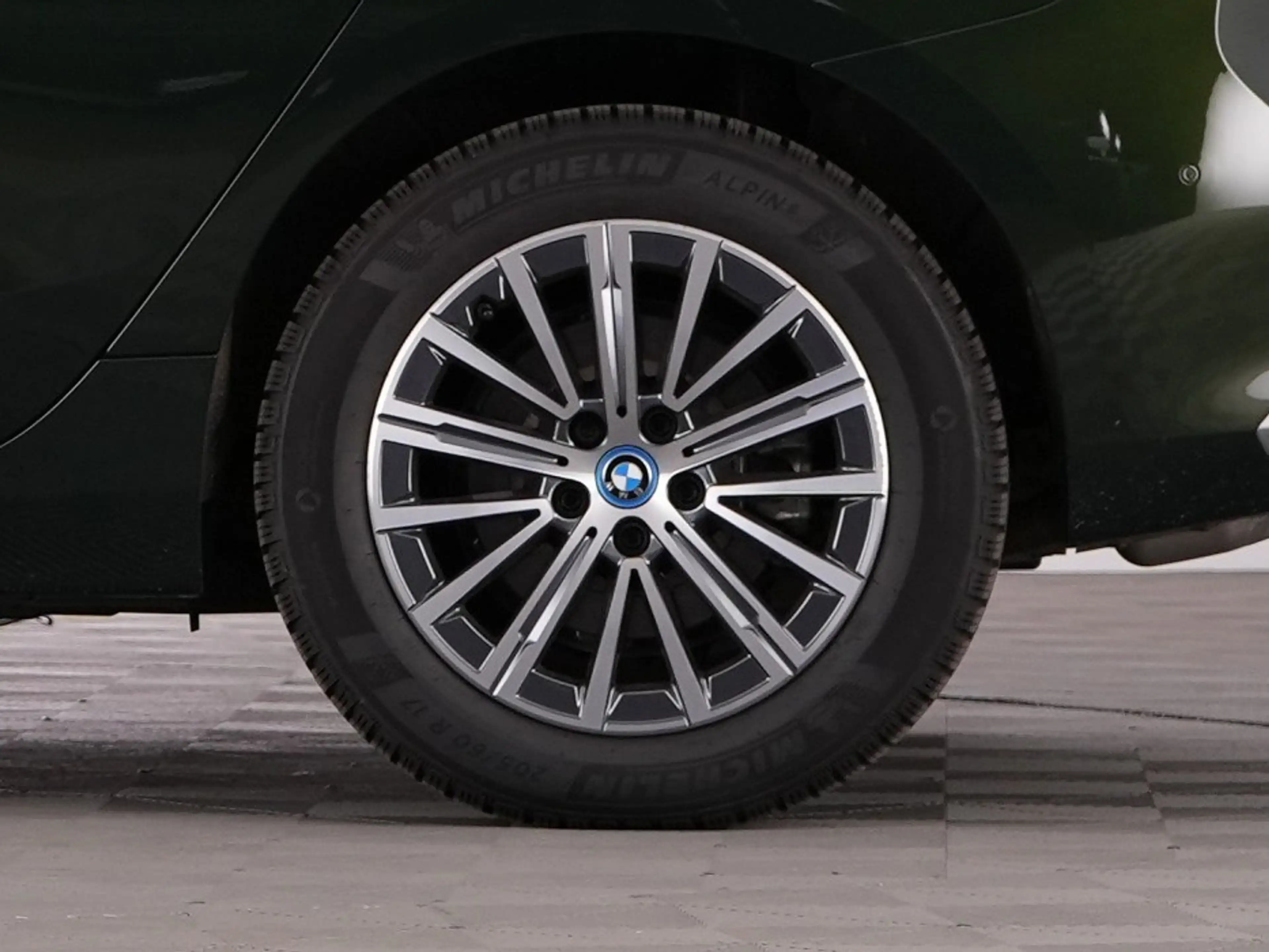 BMW 225 Active Tourer xDrive Luxury Line | LEDER | CAMERA — photo 38