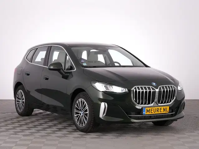 BMW 225 Active Tourer xDrive Luxury Line | LEDER | CAMERA