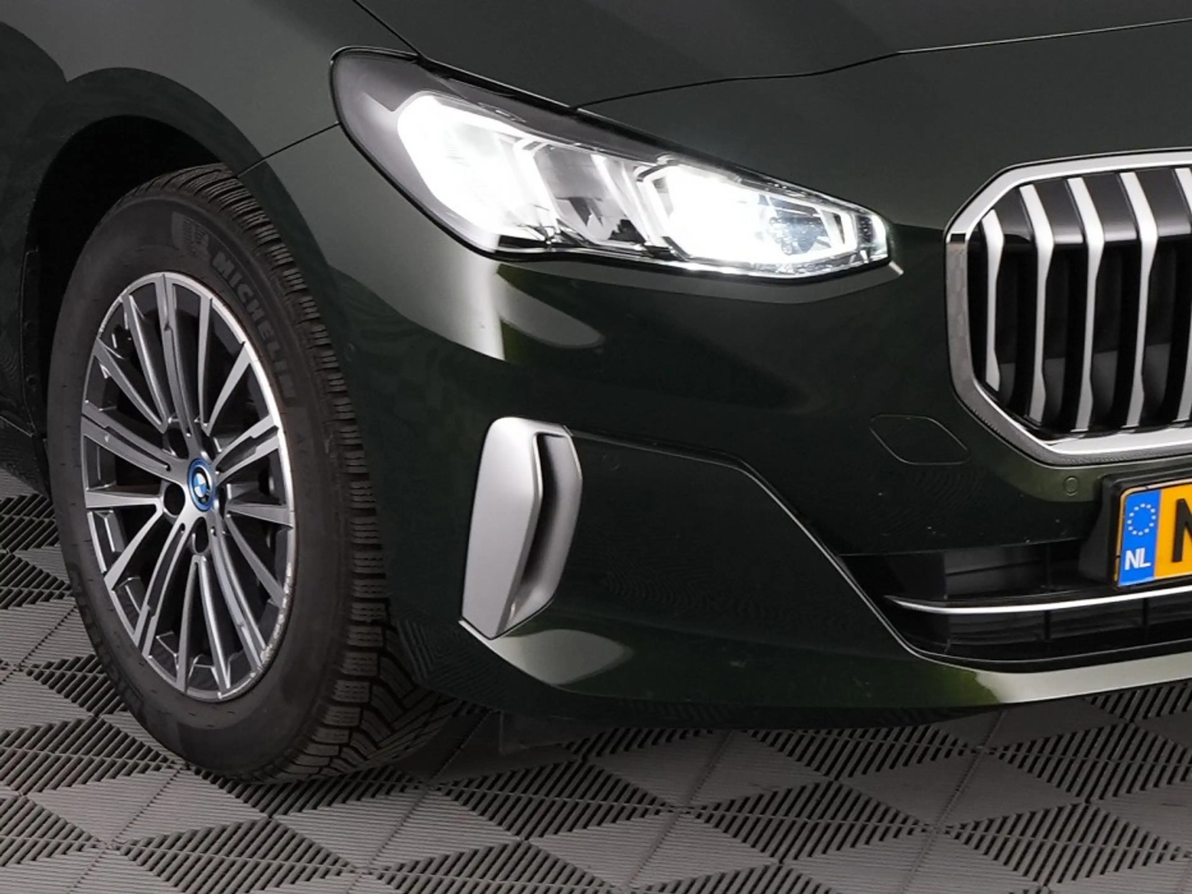 BMW 225 Active Tourer xDrive Luxury Line | LEDER | CAMERA — photo 11