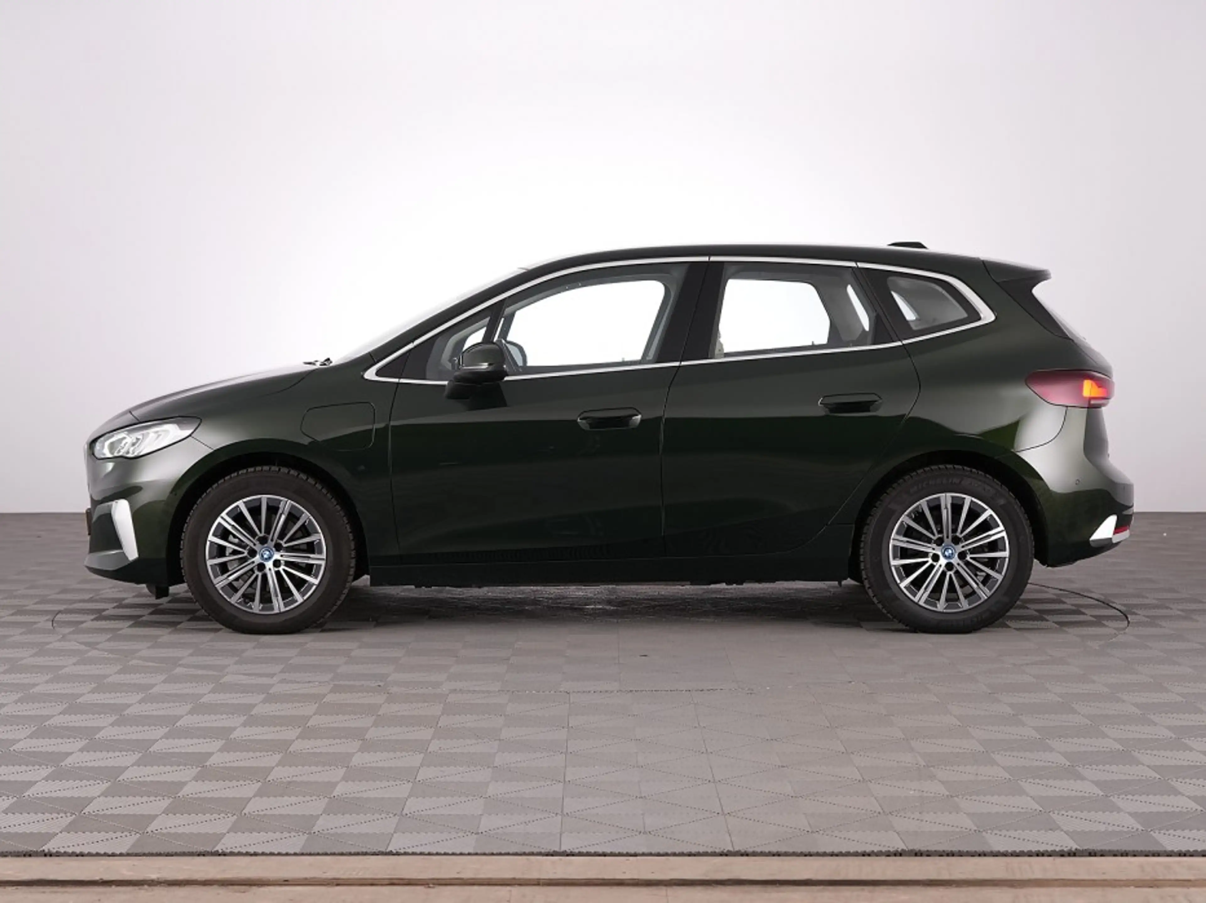 BMW 225 Active Tourer xDrive Luxury Line | LEDER | CAMERA — photo 19