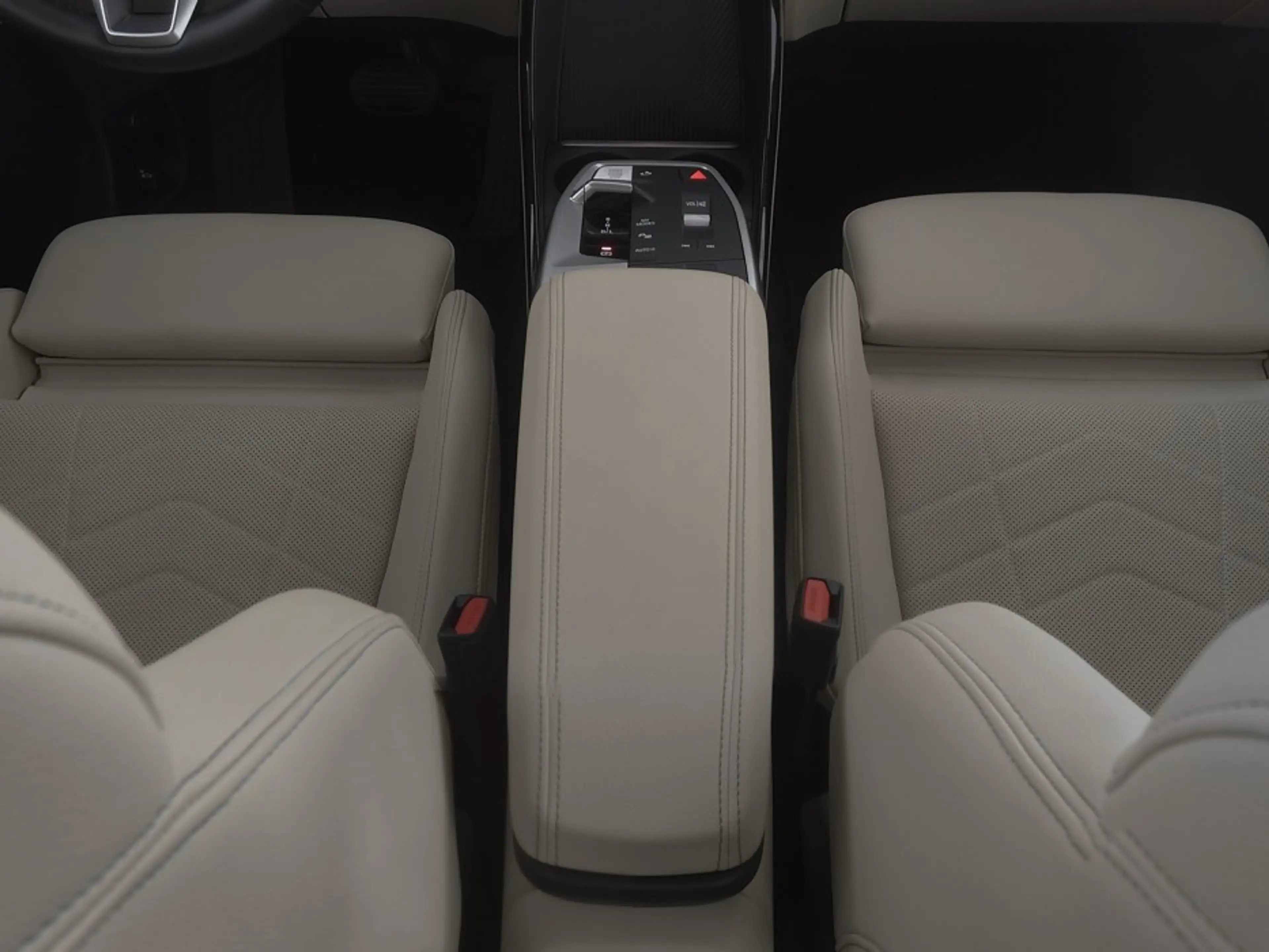 BMW 225 Active Tourer xDrive Luxury Line | LEDER | CAMERA — photo 6