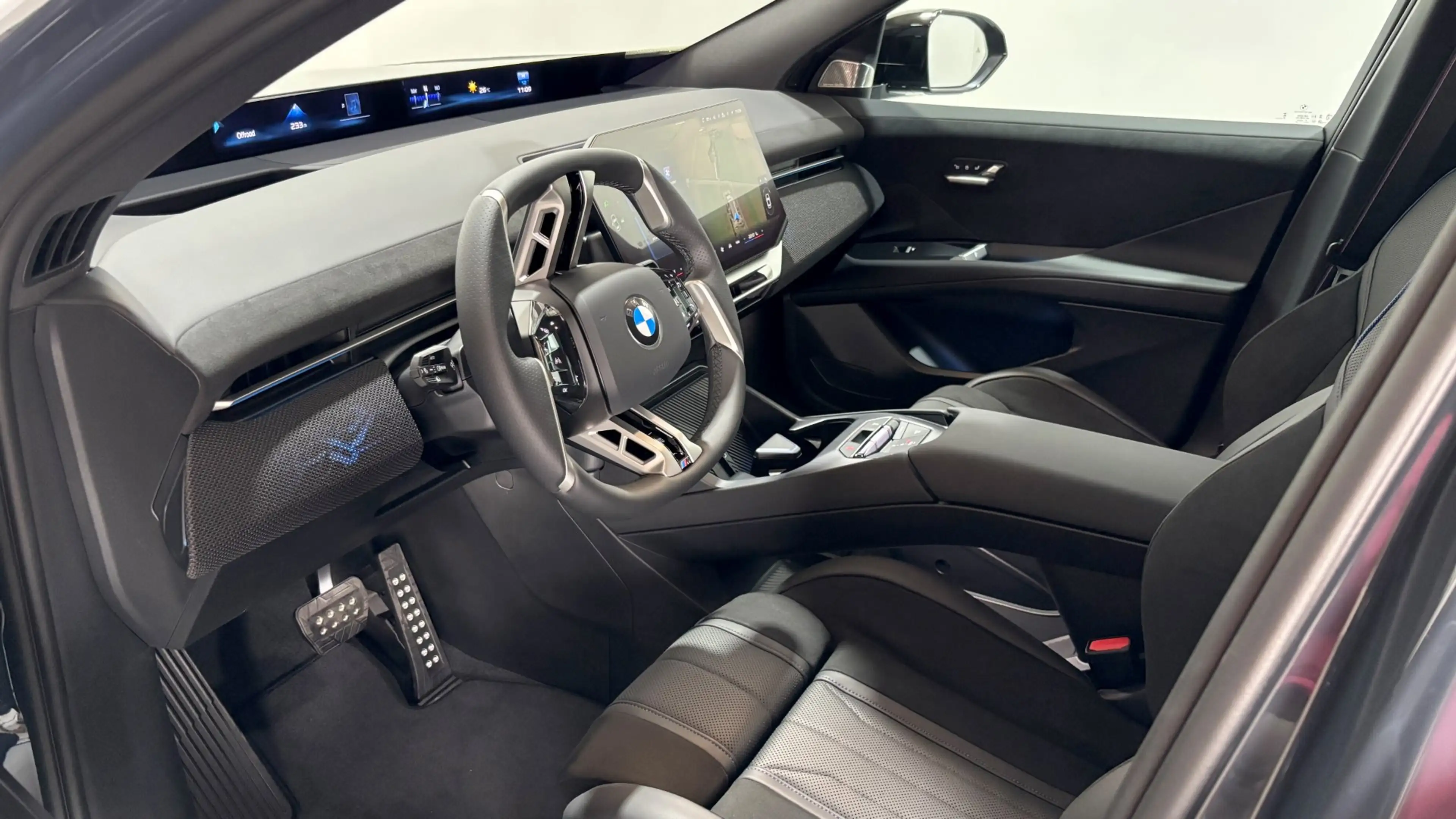 BMW iX3 40 sDrive — photo 6