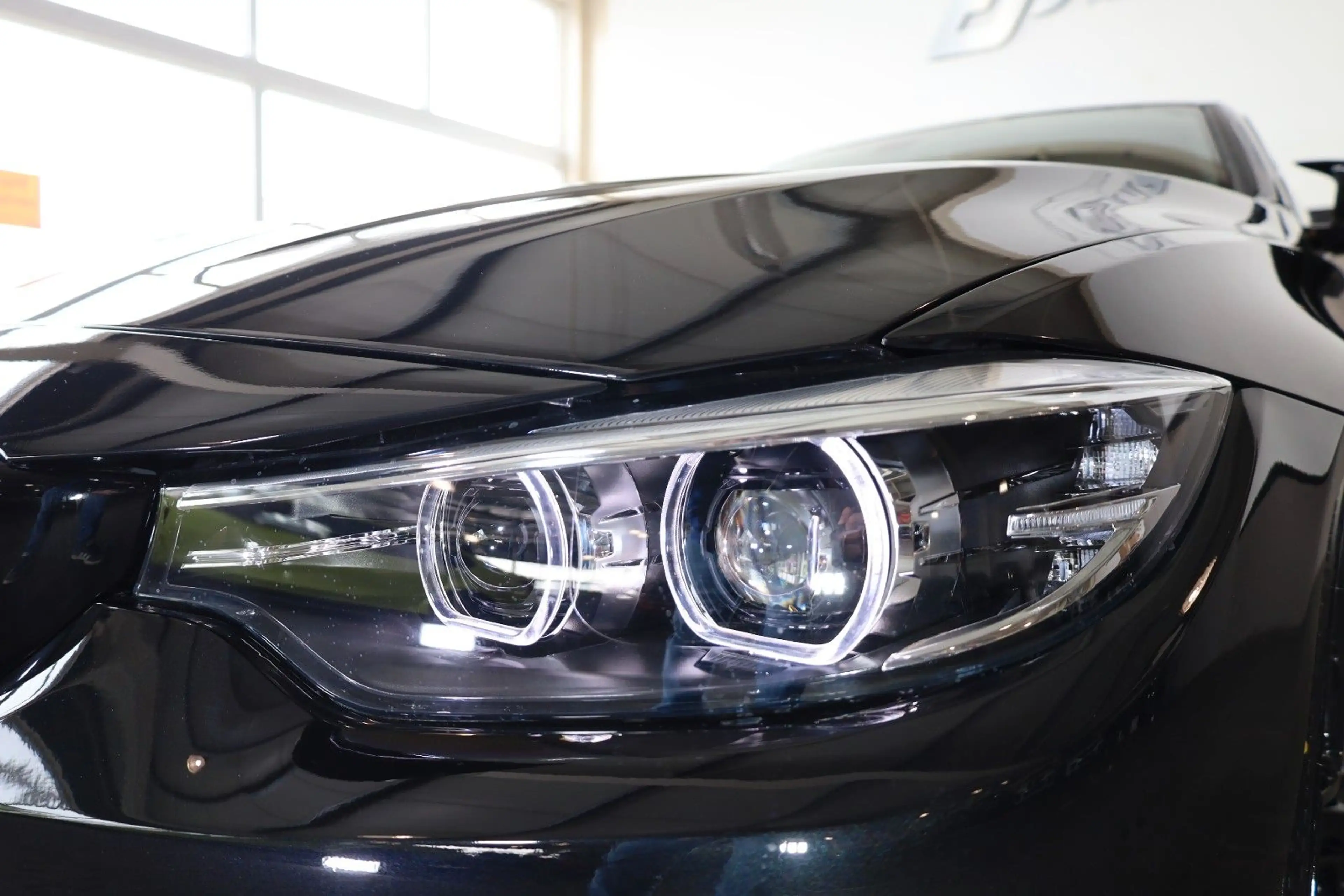 BMW 435 i Coupé/M/OLED/KAMERA/SHZ/HK/SBD/PDC/TEMP/R20 — photo 6